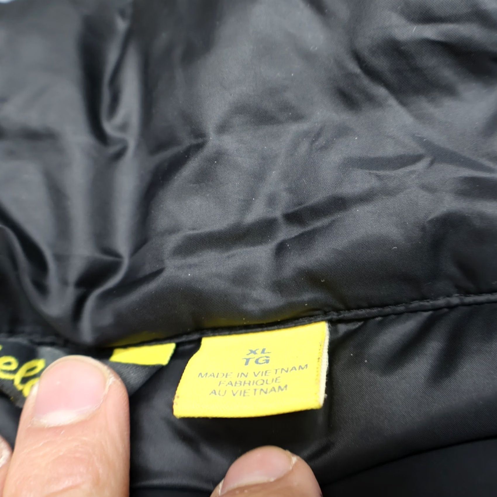 Vintage Cabela's Down Jacket Mens XL Black Insulated Quilted Full Zip Outdoor Puffer Size US XL / EU 56 / 4 - 6 Thumbnail