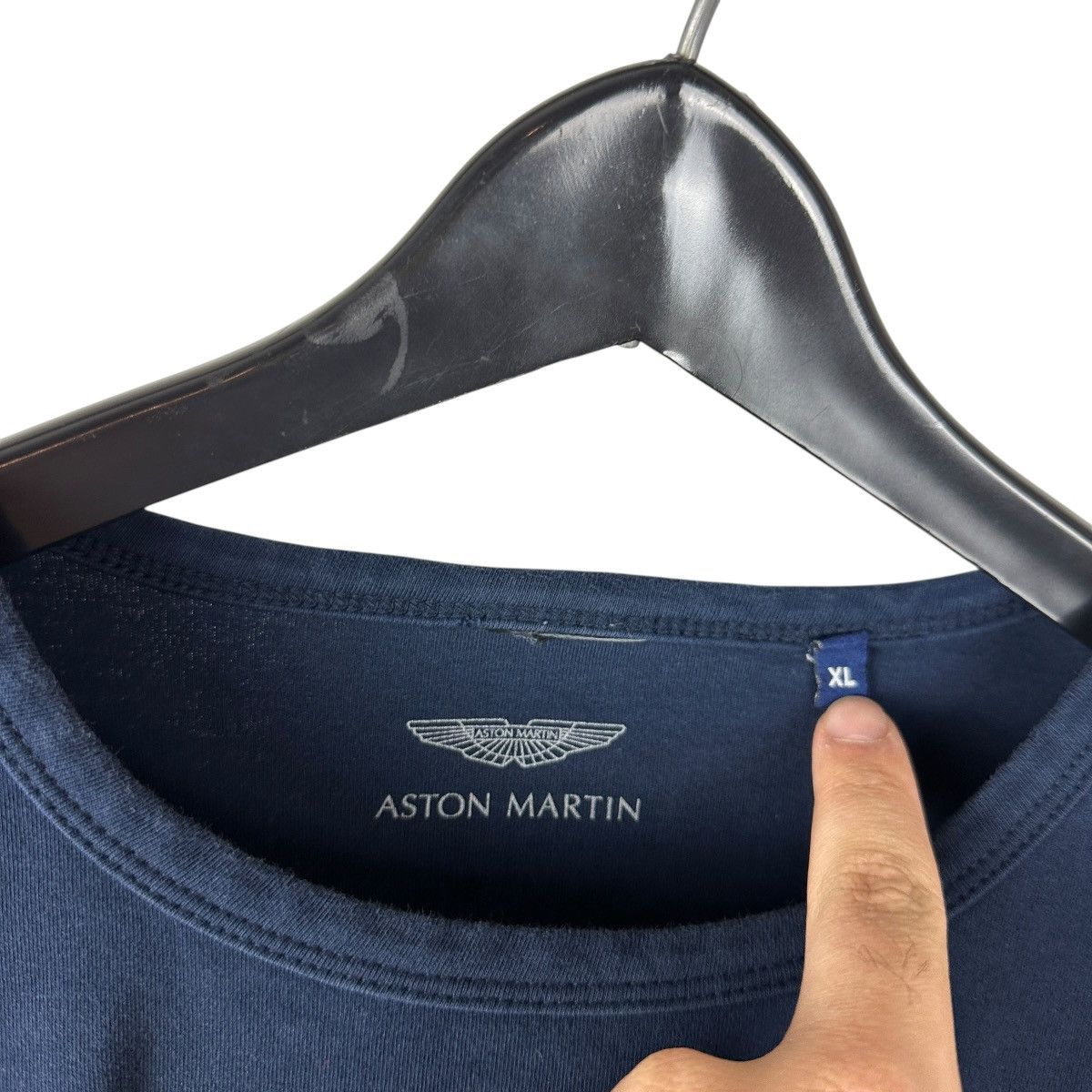 Other Mens Y2K Aston Martin Vantage Car Enthusiast Shirt Size US XL / EU 56 / 4 - 6 Thumbnail