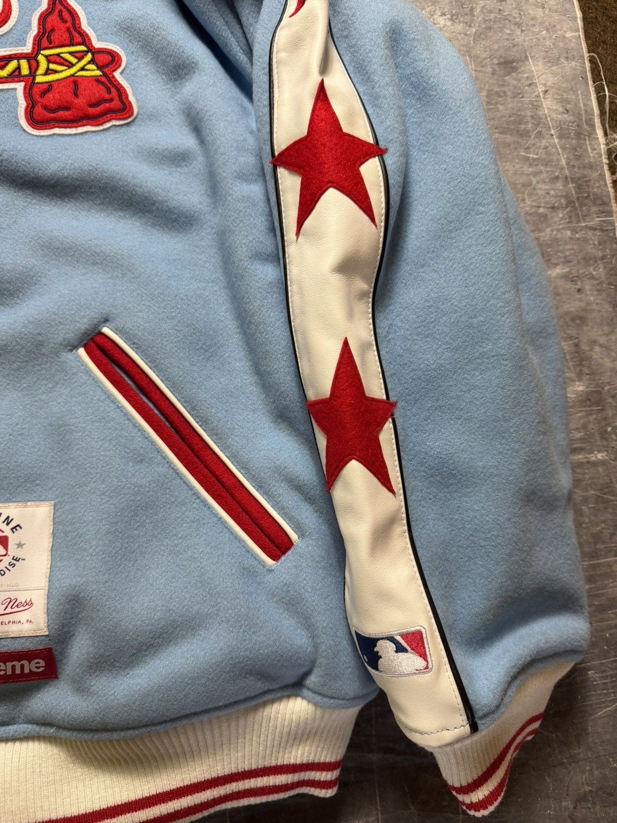 Mitchell & Ness × Supreme Supreme Atlanta Brave Mitchel & Ness Varsity Jacket Size US XXL / EU 58 / 5 - 6 Thumbnail