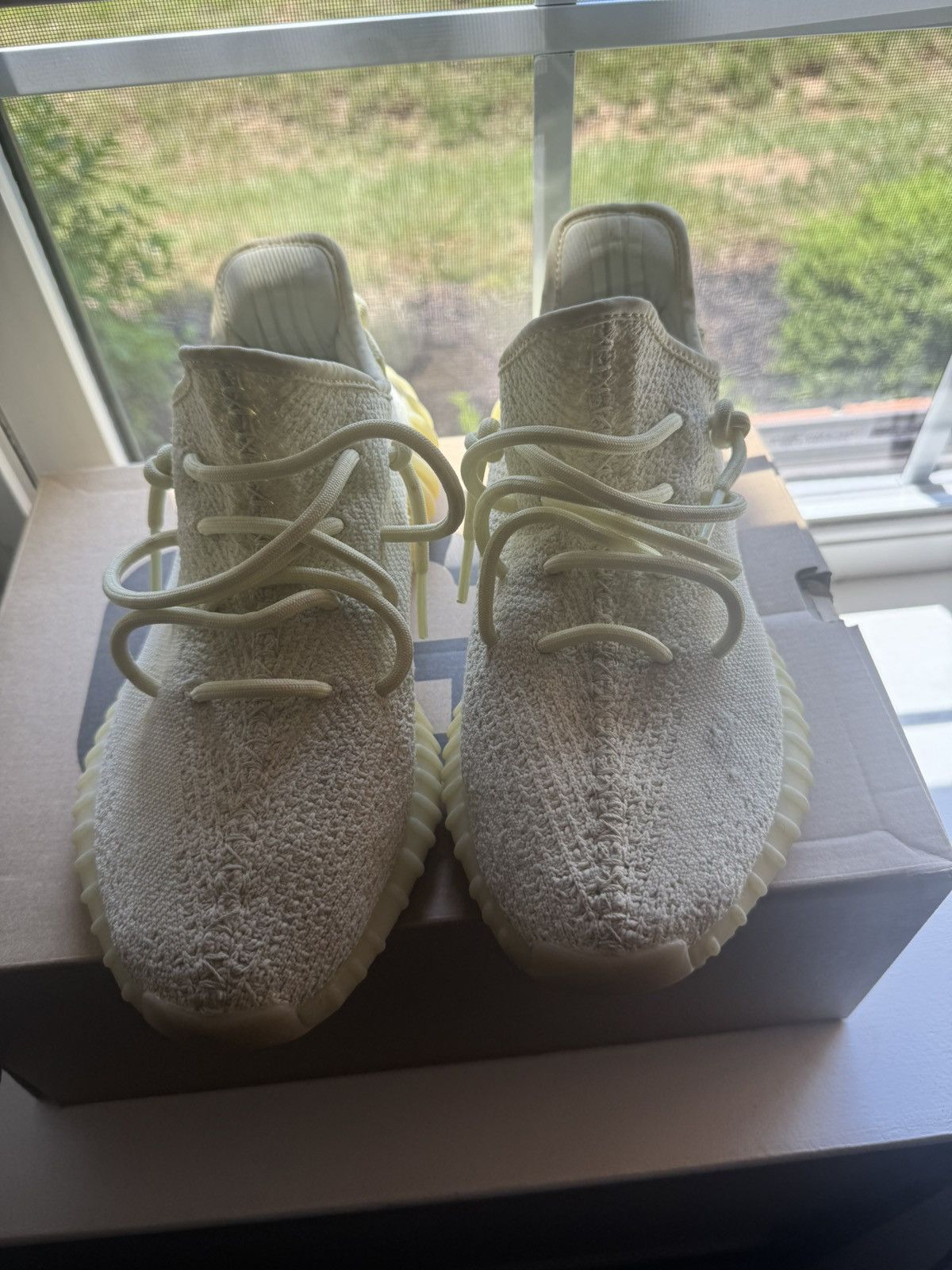 Yeezy Yeezy Boost 350 Butter Size US 9 / EU 42 - 1 Thumbnail