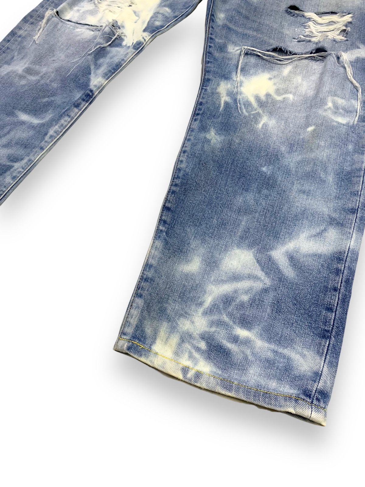 Levi's Vintage Clothing Vintage Levis 502 Bleached Loose Tapered Distressed Jeans Size US 34 / EU 50 - 11 Thumbnail