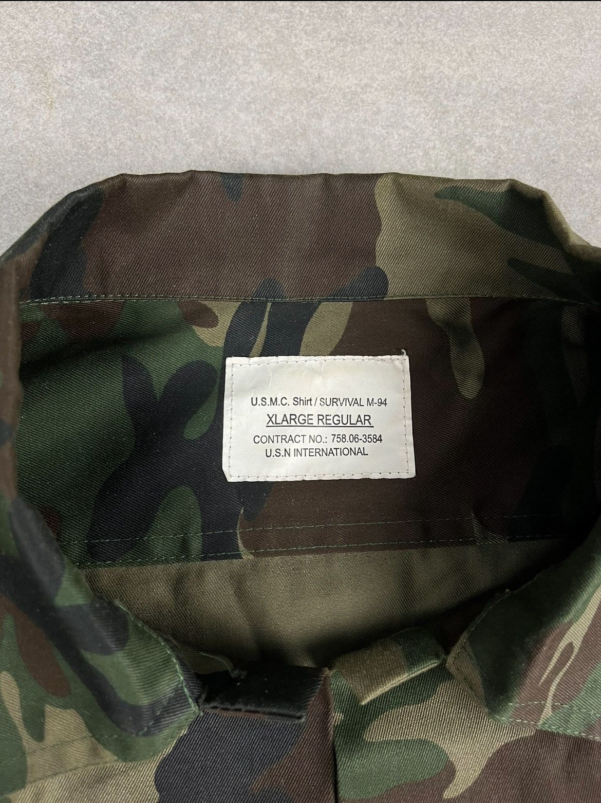 Vintage U.S.M.C. Shirt / SURVIVAL M-94 camouflage military jacket Size US XL / EU 56 / 4 - 9 Thumbnail