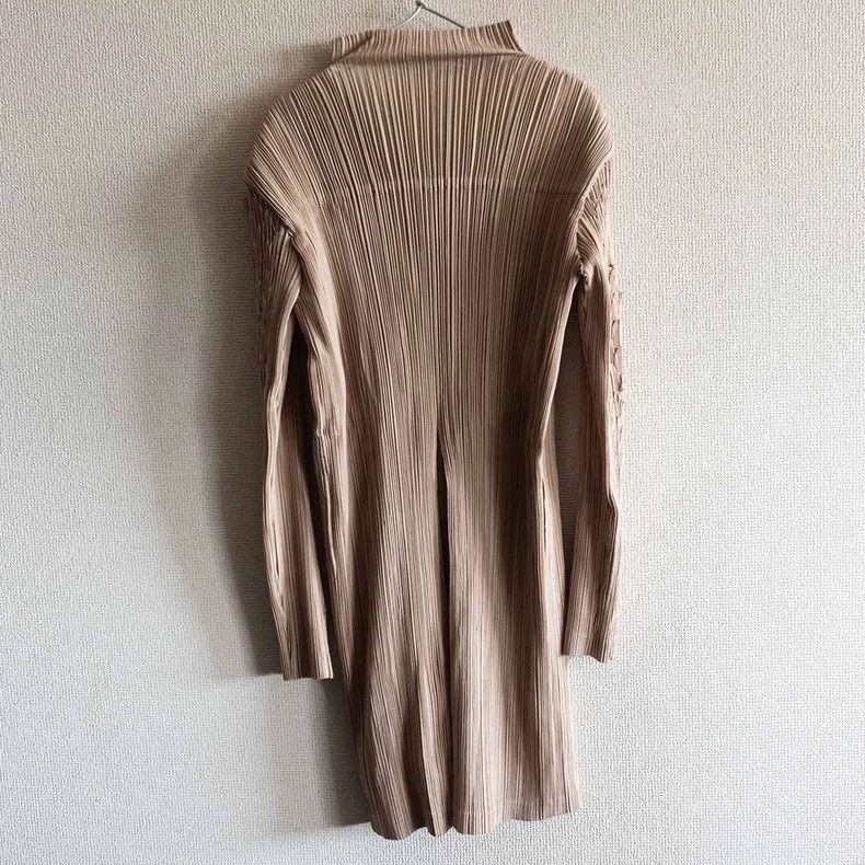 Issey Miyake issey miyake size:2 Dragon Scale Variation coat Size US XXS / EU 40 - 2 Thumbnail