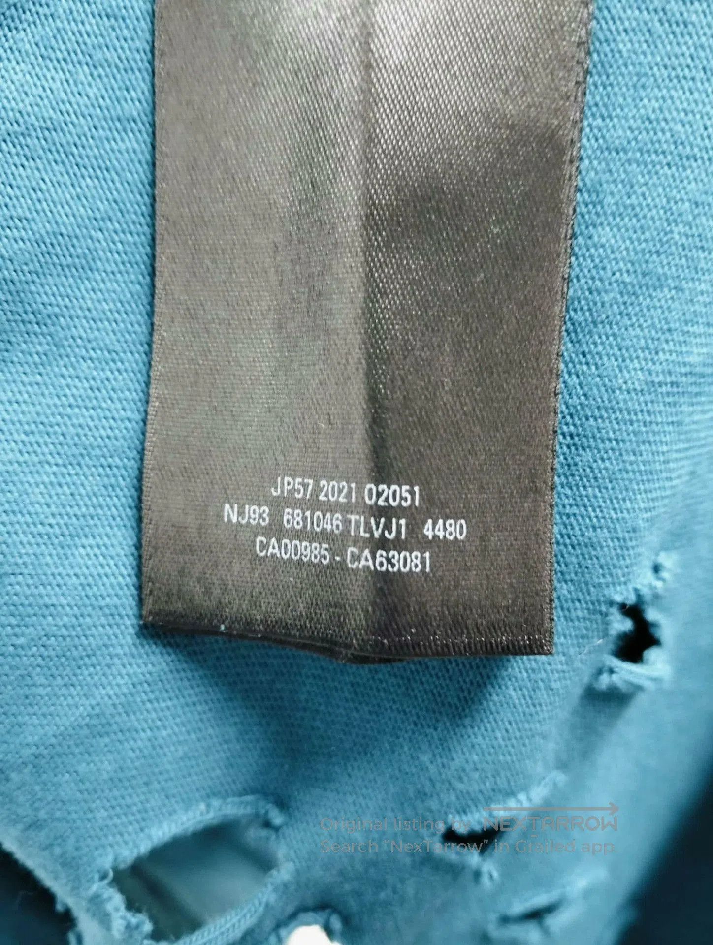 Balenciaga Balenciaga Distressed Lettering Long-Sleeve. Size US L / EU 52-54 / 3 - 5 Thumbnail