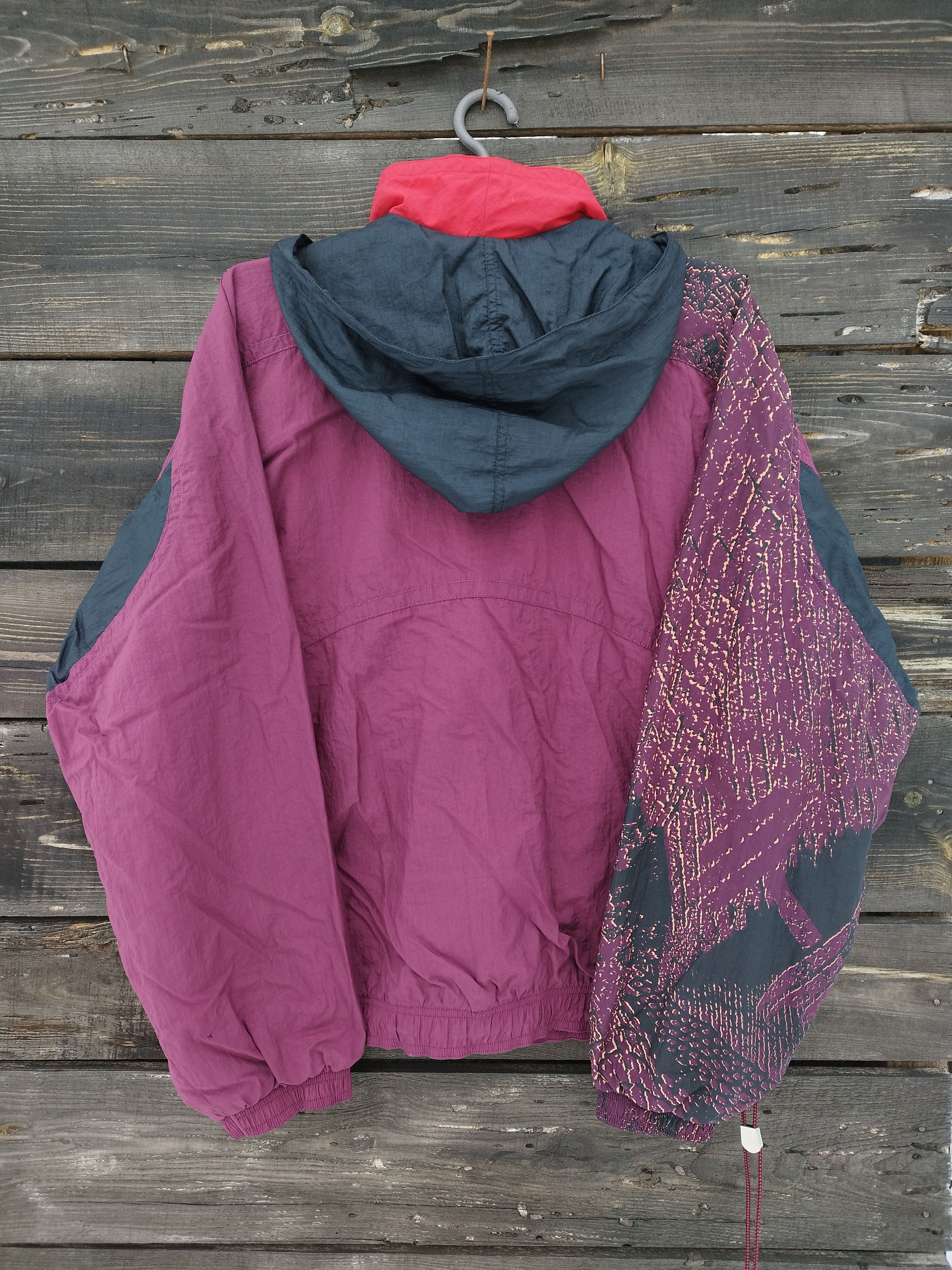 Nike RARE 90s Vintage Nike Graphic Anorak Nylon jacket – Size L Size US L / EU 52-54 / 3 - 11 Thumbnail