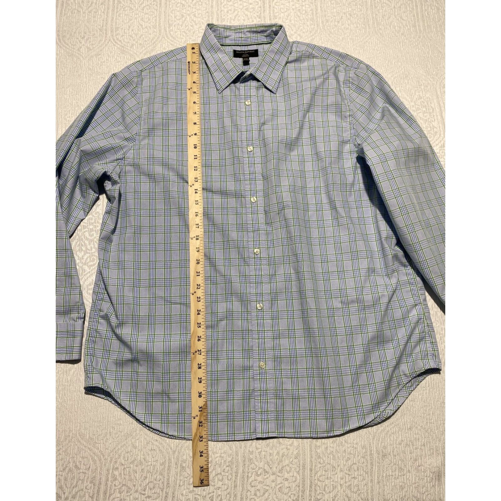 Banana Republic Banana Republic Shirt Mens 2XL Blue Green Plaid Non Iron Classic Fit Cotton Size US XXL / EU 58 / 5 - 5 Thumbnail
