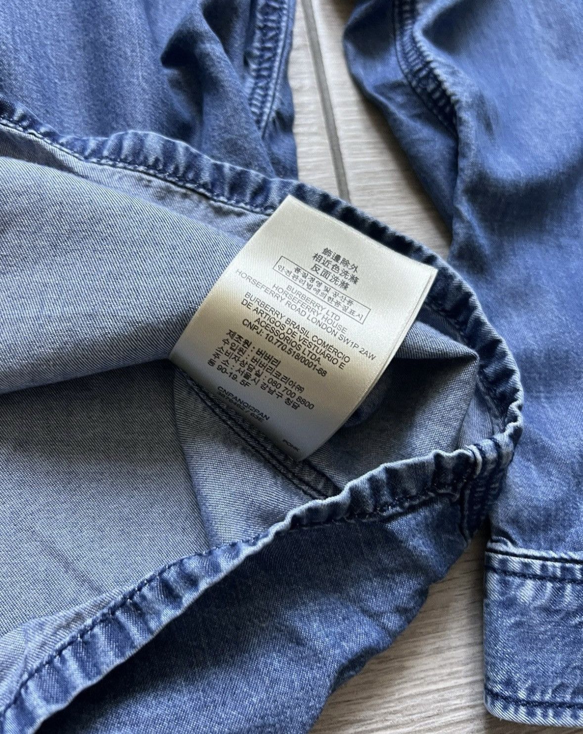 Burberry 💙Burberry Shirt Jeans Women Rare M Size Size M / US 6-8 / IT 42-44 - 13 Thumbnail