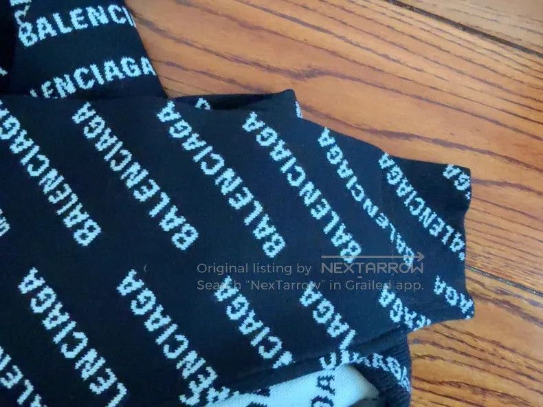 Balenciaga Balenciaga Logo-covered sweater Size US S / EU 44-46 / 1 - 5 Thumbnail