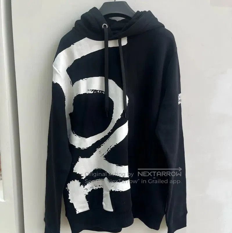 Burberry Burberry Black Cotton Women's Long Sleeve Hoodie. Size XL / US 12-14 / IT 48-50 - 1 Thumbnail
