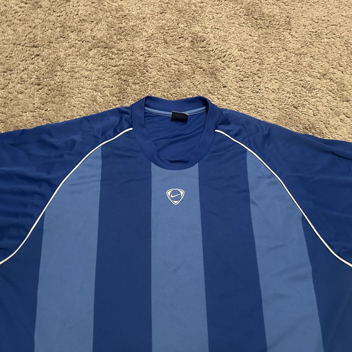 Nike × Vintage Vintage Nike Soccer Jersey Y2K Size US XL / EU 56 / 4 - 2 Thumbnail