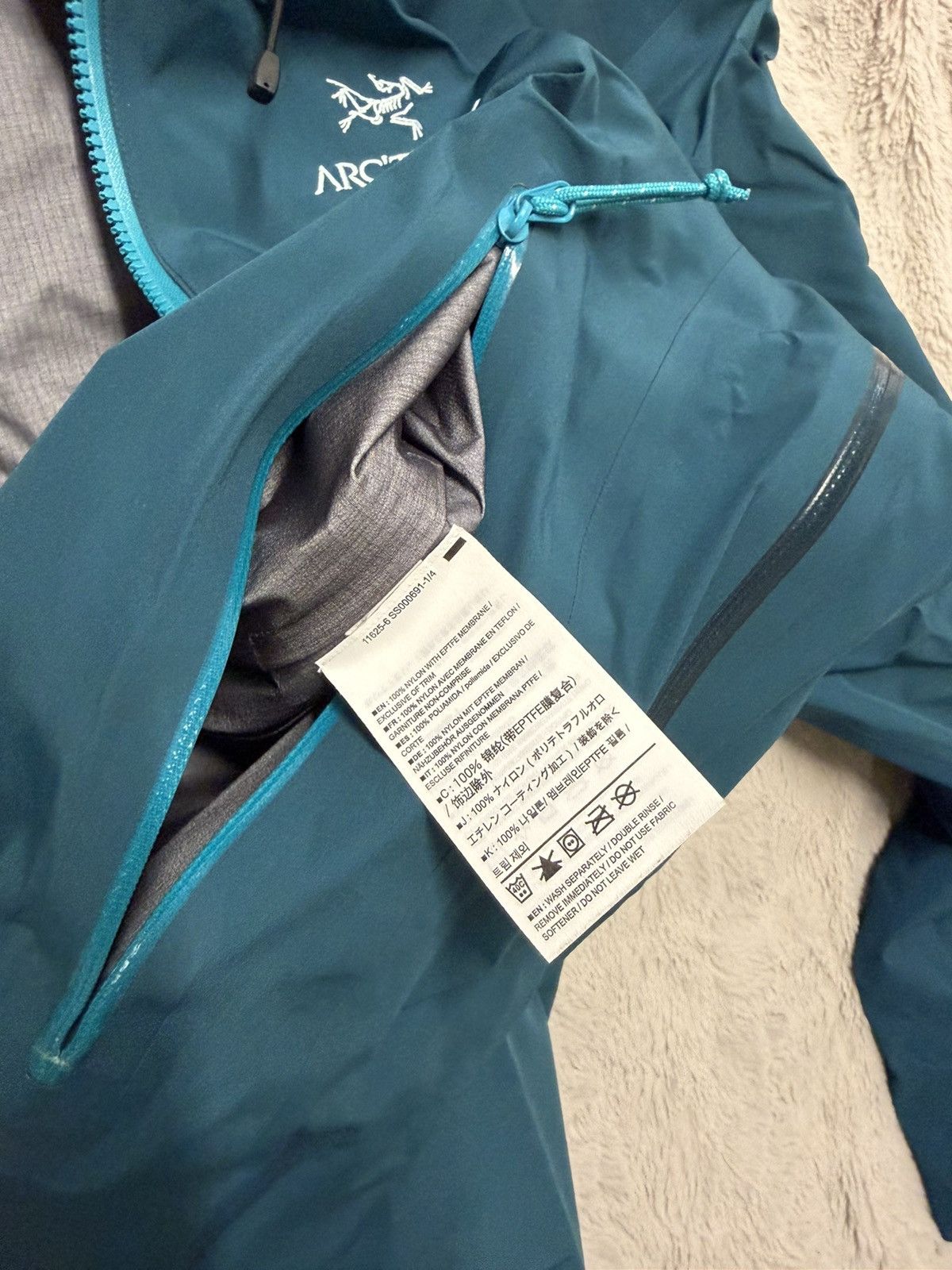 Arc'teryx Arc’teryx Beta LT Gore-Tex Pro Jacket Authentic Size L / US 10 / IT 46 - 6 Thumbnail