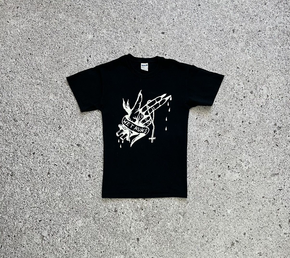 Band Tees × Vintage Rare Vintage 2000’s Wet Nuns Band Retro T-Shirt Y2K Hype Size US S / EU 44-46 / 1 - 1 Thumbnail