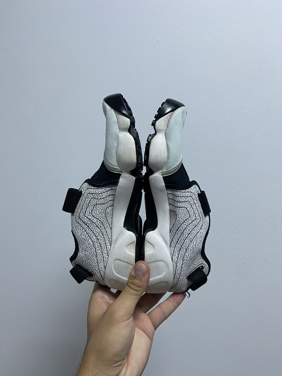 Nike Nike rift tabi style ninja Vintage Womans Small Logo Swoosh Size US 8 / IT 38 - 9 Thumbnail