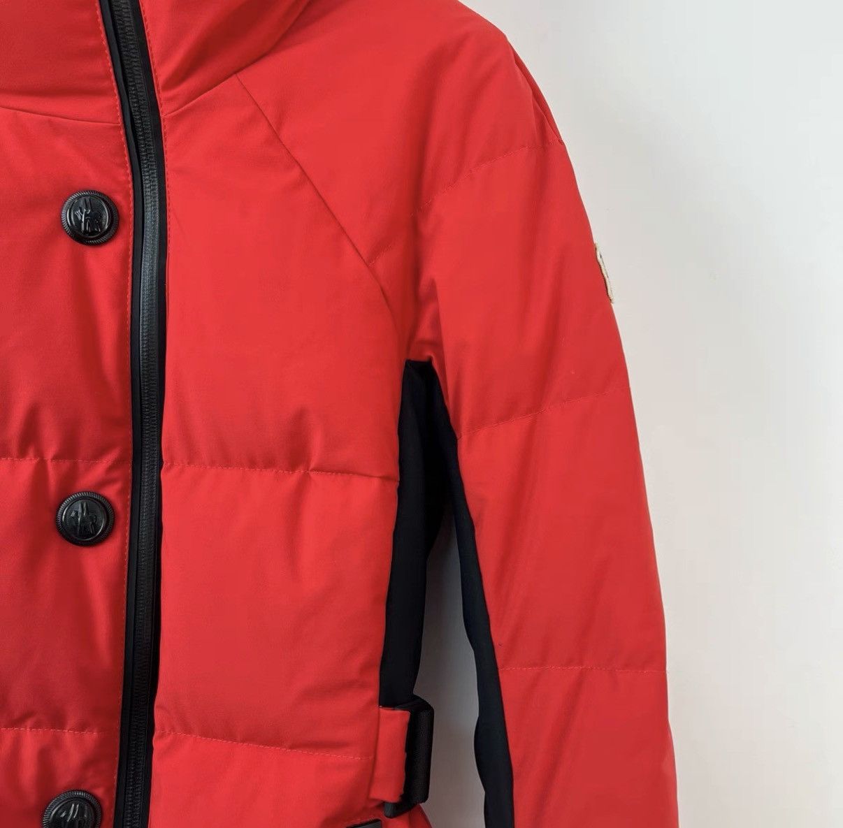 Moncler Moncler Guyane Ski Series Red Slim Down Jacket K12 Size XS / US 0-2 / IT 36-38 - 3 Thumbnail