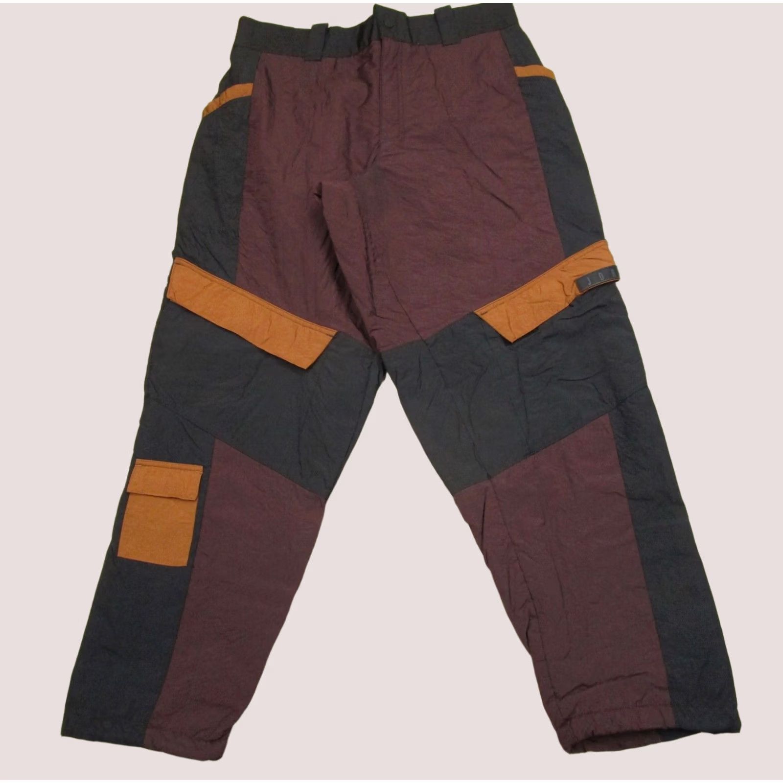 Jordan Brand Jordan Pants Women XL Black Colorblock Cargo Performance Running Street Style 90s Athleisure Logo Shoes? Size 40" / US 18 - 1 Thumbnail