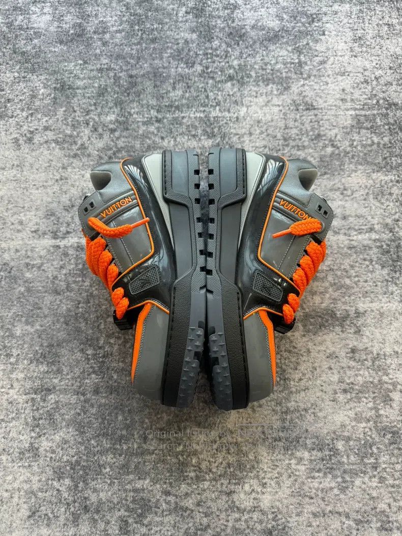 Louis Vuitton Louis Vuitton Black and Orange Fat Ding Trainer Board Shoe Size US 9 / EU 42 - 4 Thumbnail
