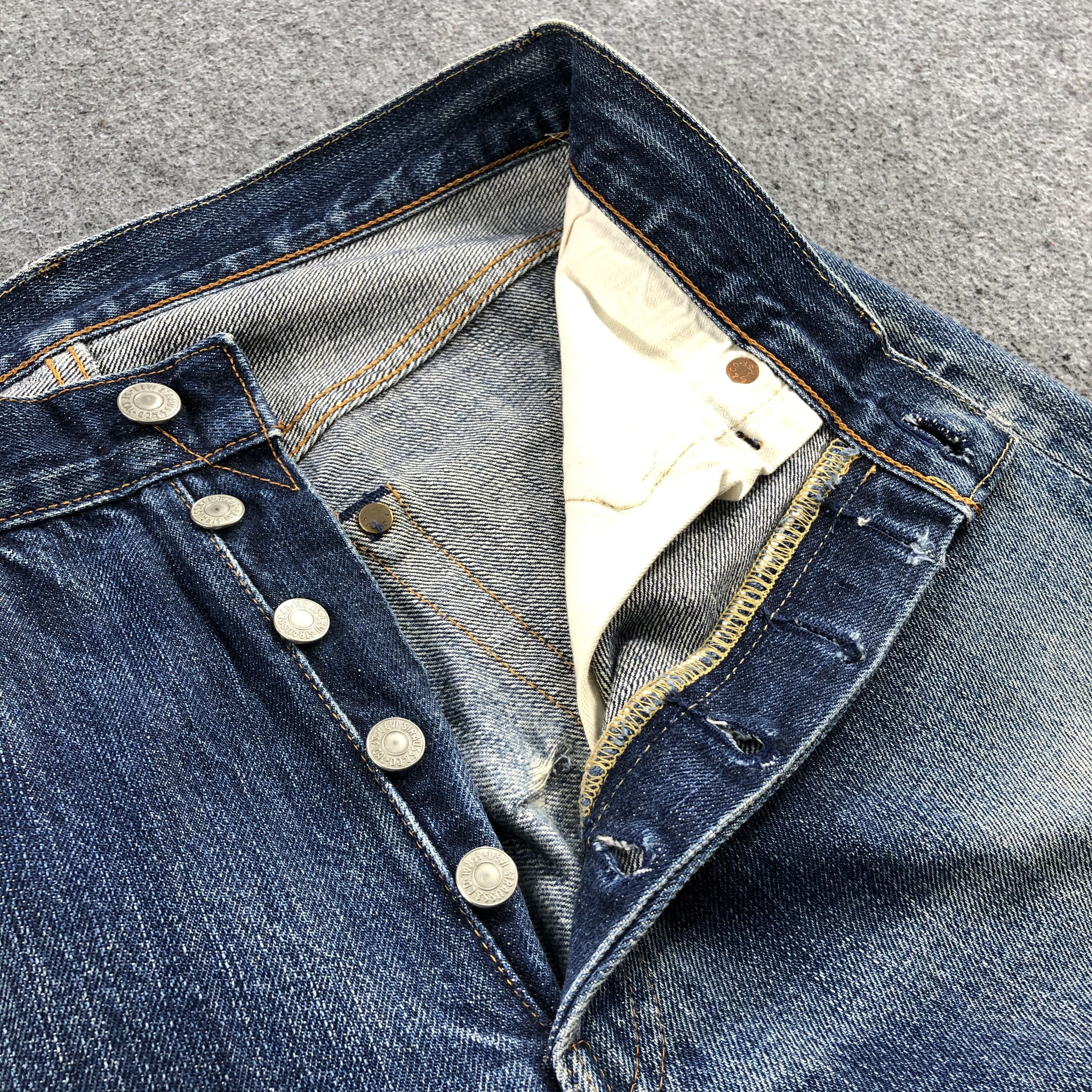 Levi's Vintage 90s Blue Wash Levis 501 Selvedge Jeans-J1722 Size US 30 / EU 46 - 12 Thumbnail