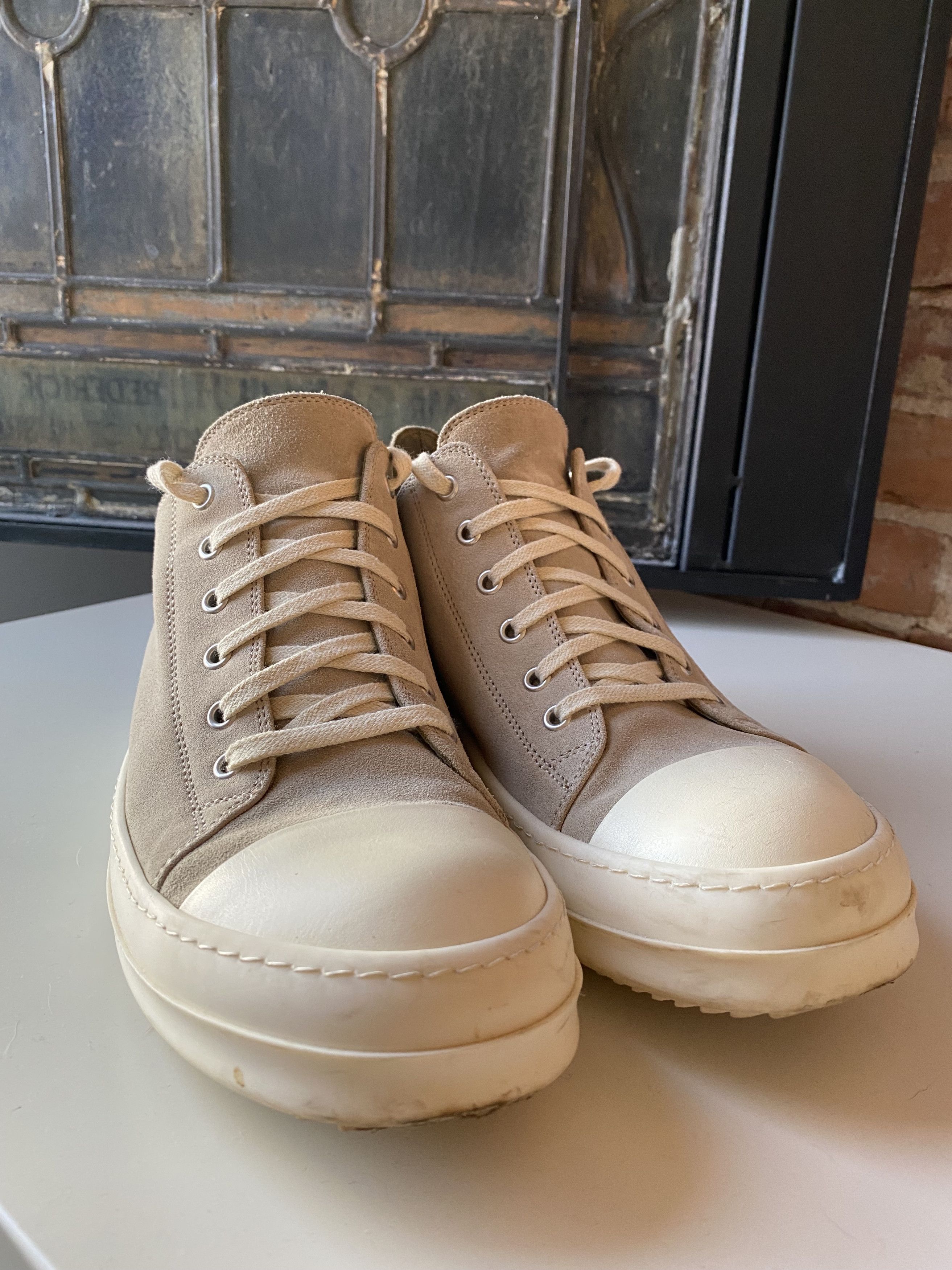 Rick Owens Rick Owens Grey Suede Low Ramones Size 42 Size US 9 / EU 42 - 1 Thumbnail
