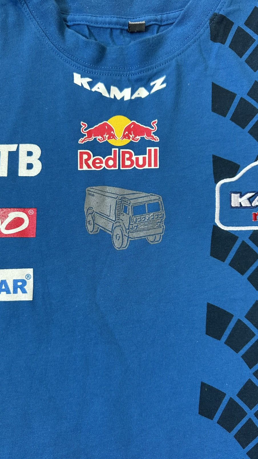Vintage VINTAGE REDBULL X KAMAZ MASTER RACING TEE Size US L / EU 52-54 / 3 - 4 Thumbnail