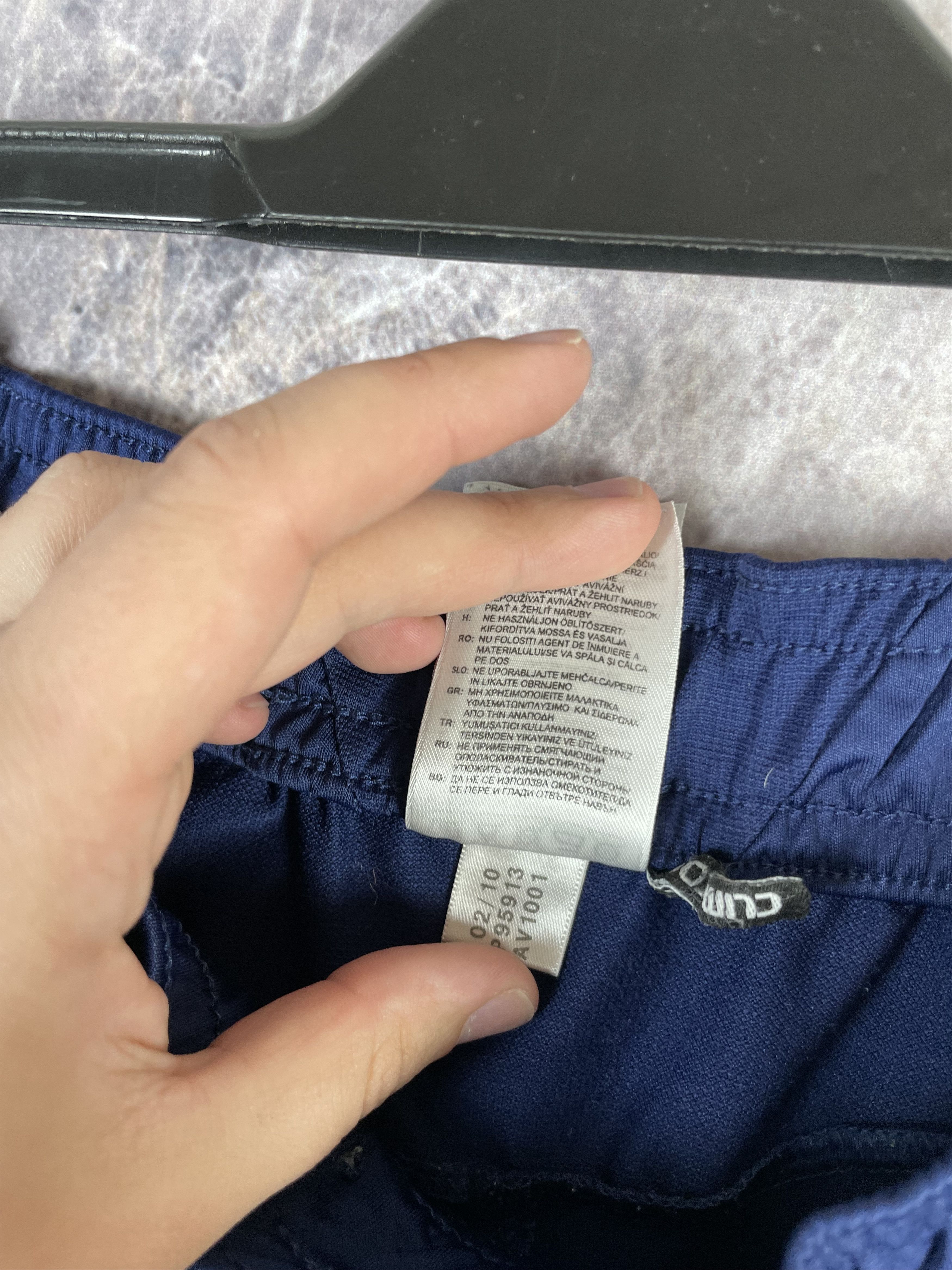 Adidas Adidas Ajax Vintage Shorts Size US 32 / EU 48 - 7 Thumbnail