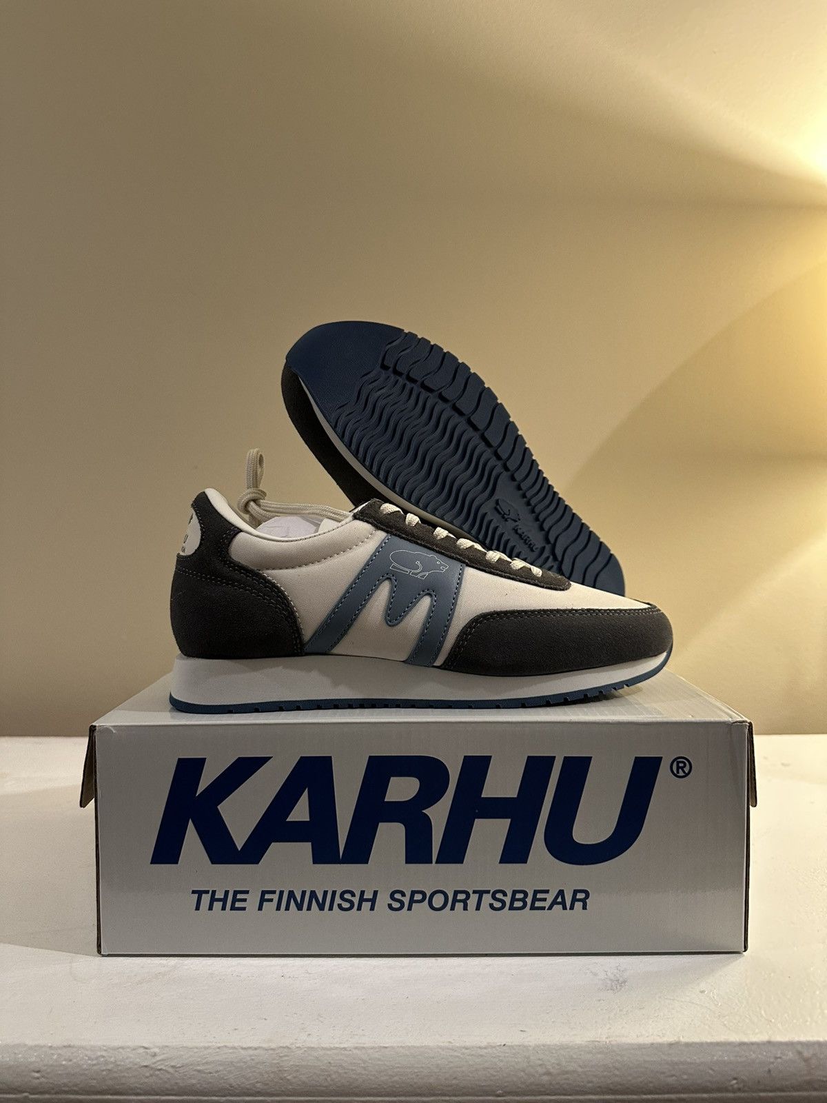 Karhu Karhu Albatross 82 Size US 5.5 / EU 38 - 1 Thumbnail