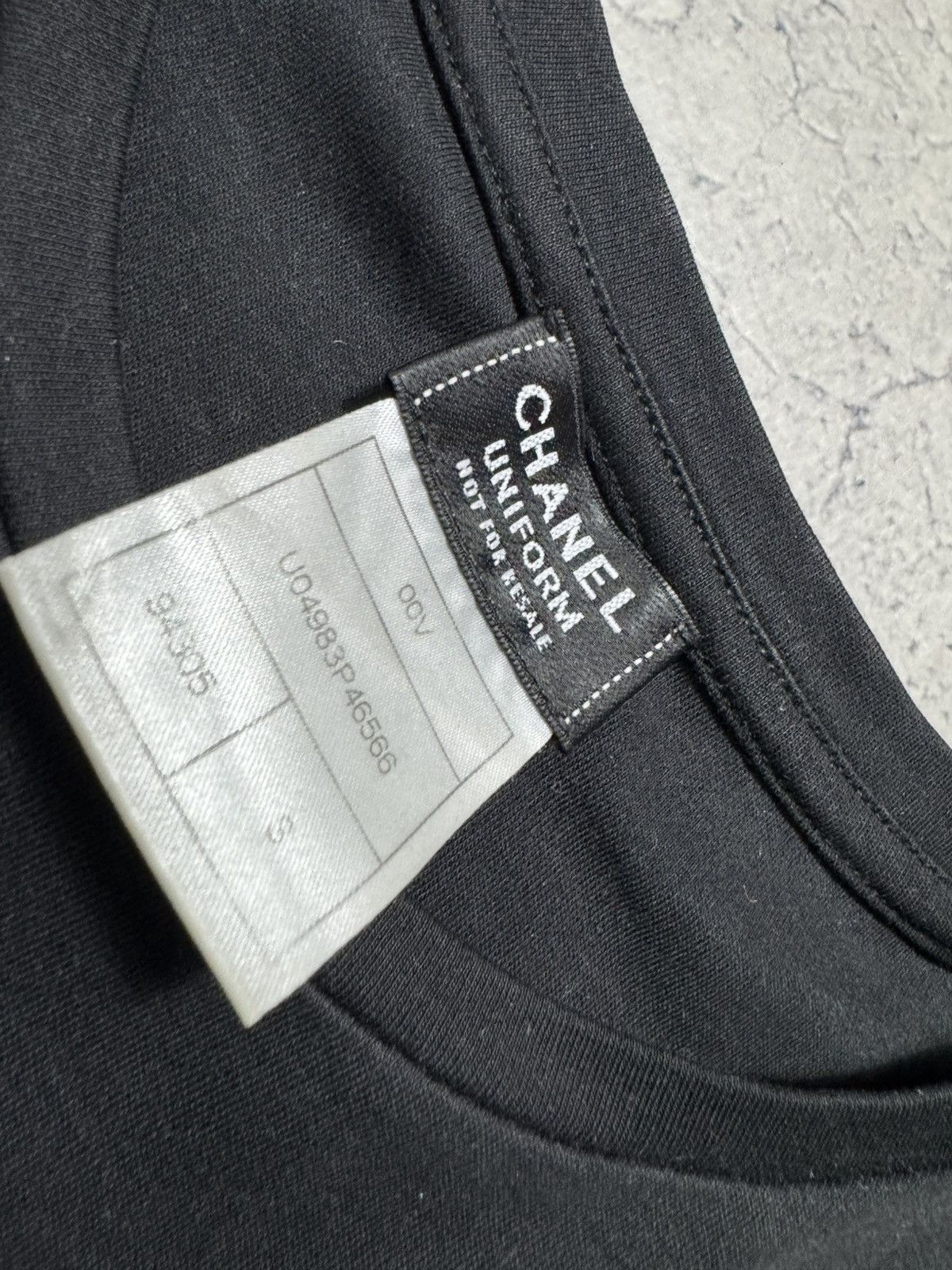 Chanel Chanel Black Logo T-Shirt Size S Luxury Size US S / EU 44-46 / 1 - 7 Thumbnail
