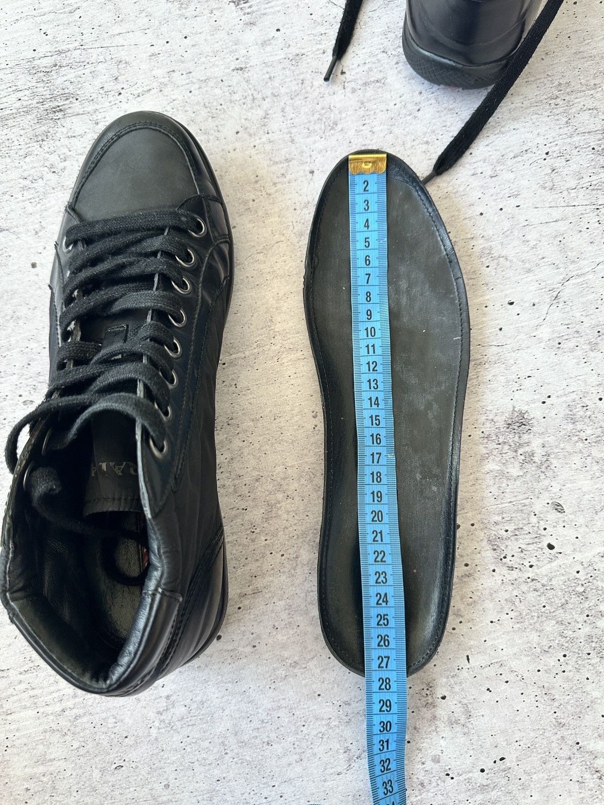 Prada Prada sport nylon and leather lace up low top sneakers Size US 8 / EU 41 - 11 Thumbnail