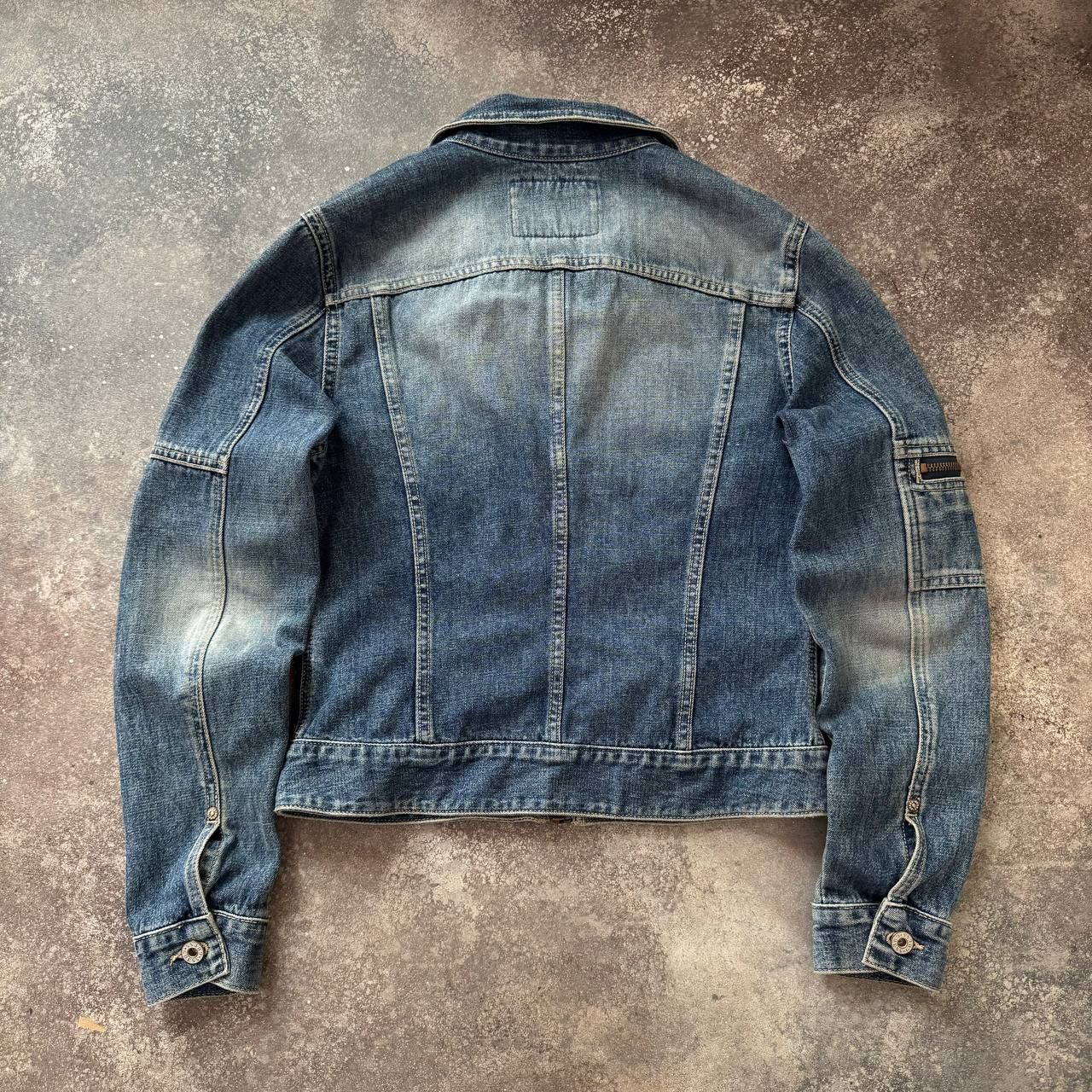 Guess × Japanese Brand Guess Vintage Avant Garde Washed Denim Zip Jacket Size M / US 6-8 / IT 42-44 - 4 Thumbnail