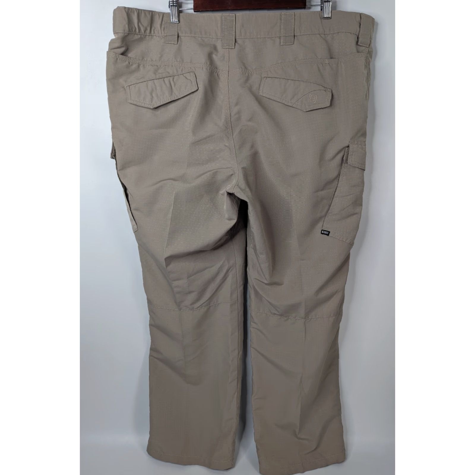 Vintage 5.11 Tactical Men Cargo Pant Beige 44x32 Fast Tac Style 74439 Pockets Cargo Pants Regular Men Size US 44 / EU 60 - 4 Thumbnail