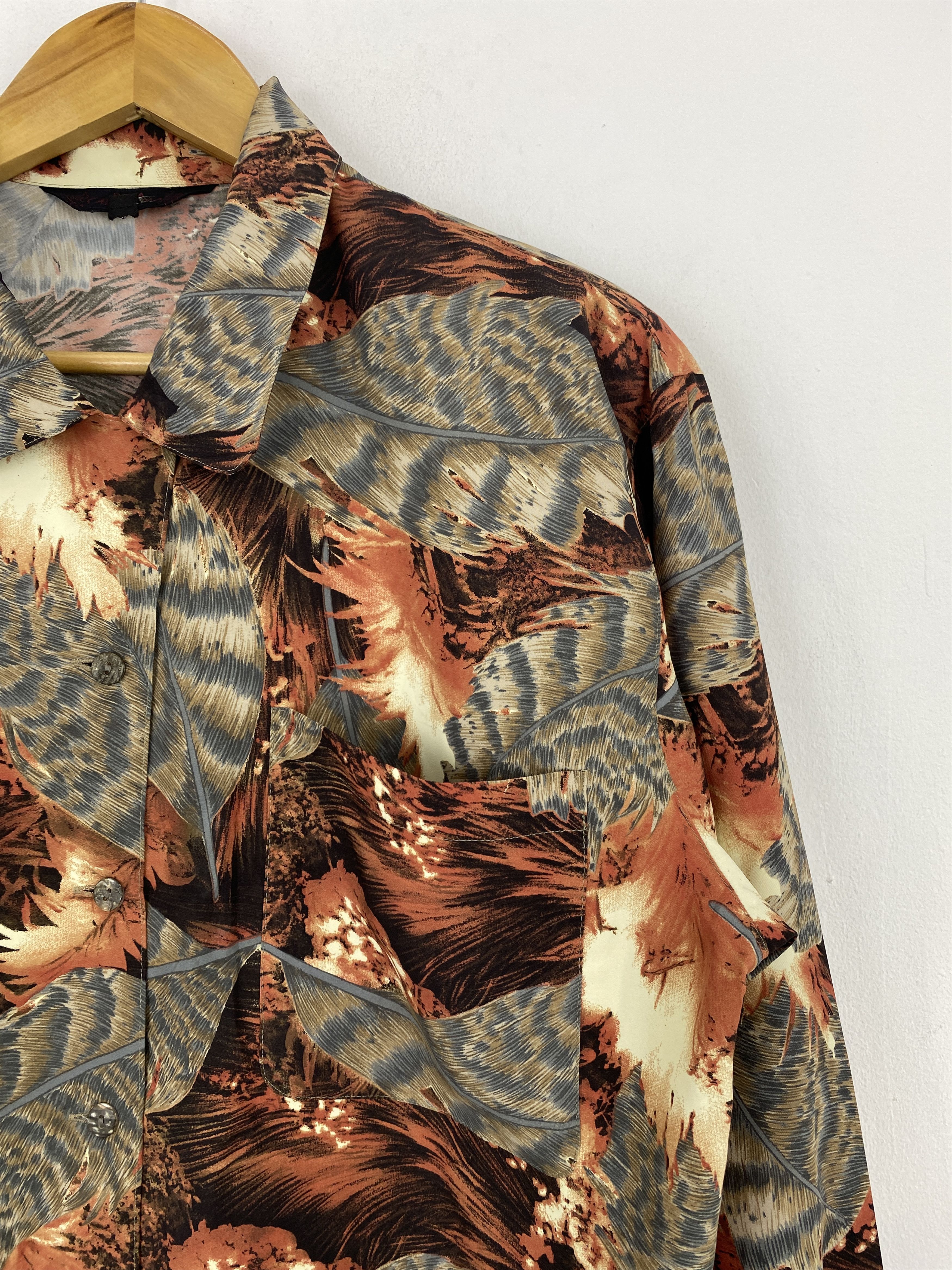 Japanese Brand × Vintage Vintage Full Printed Leaves Design Silk Shirt J1851 Size US L / EU 52-54 / 3 - 7 Thumbnail
