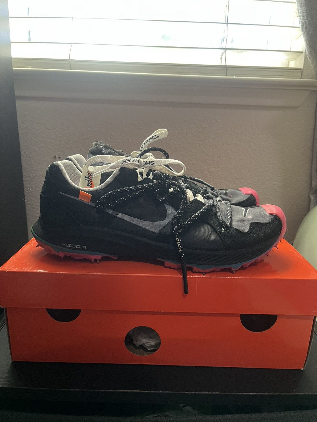 Nike × Off-White Nike x Off-White Zoom Terra Kiger 5 Black Size US 10 / EU 43 - 2 Thumbnail