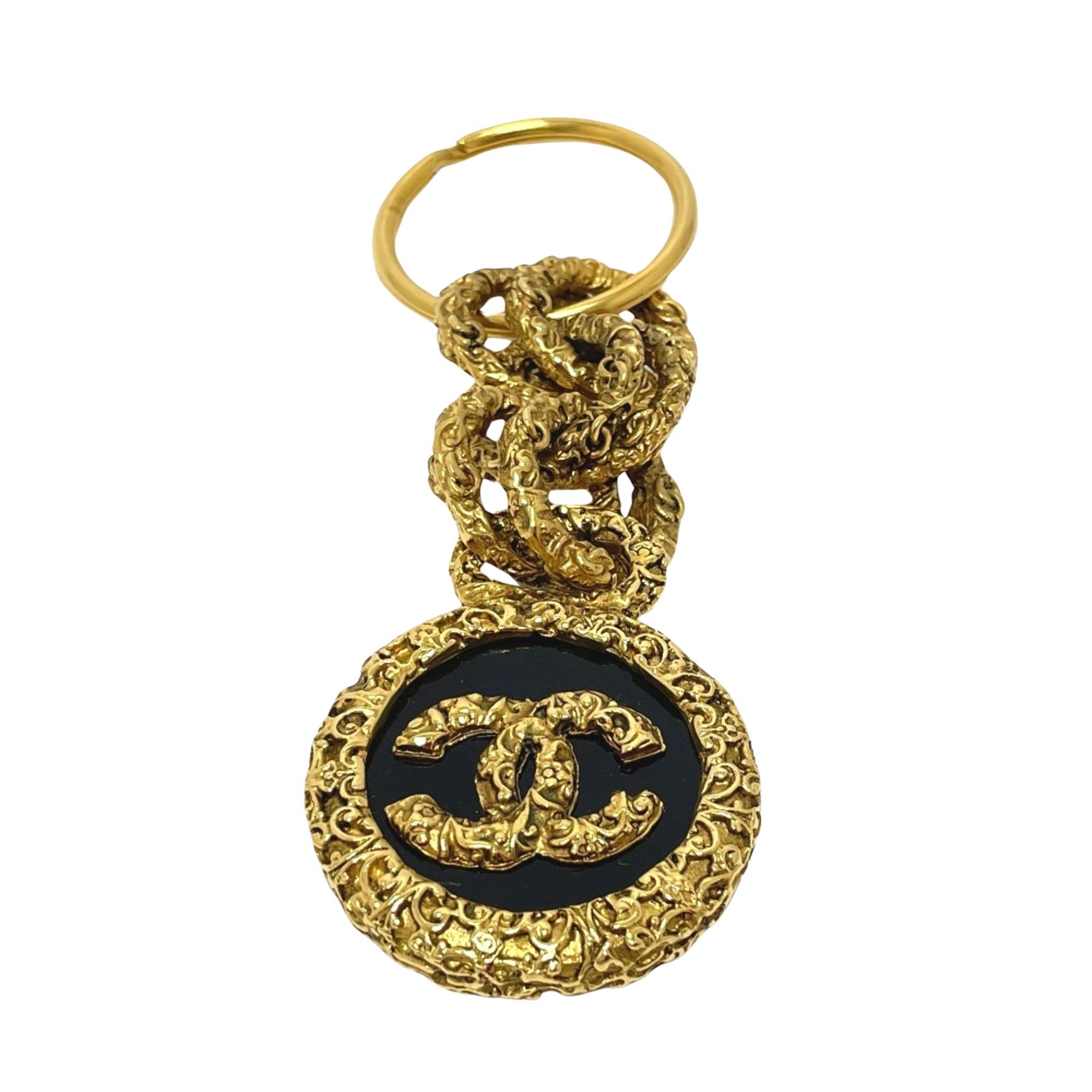 Chanel Chanel Logo CC bag Size ONE SIZE - 1 Thumbnail