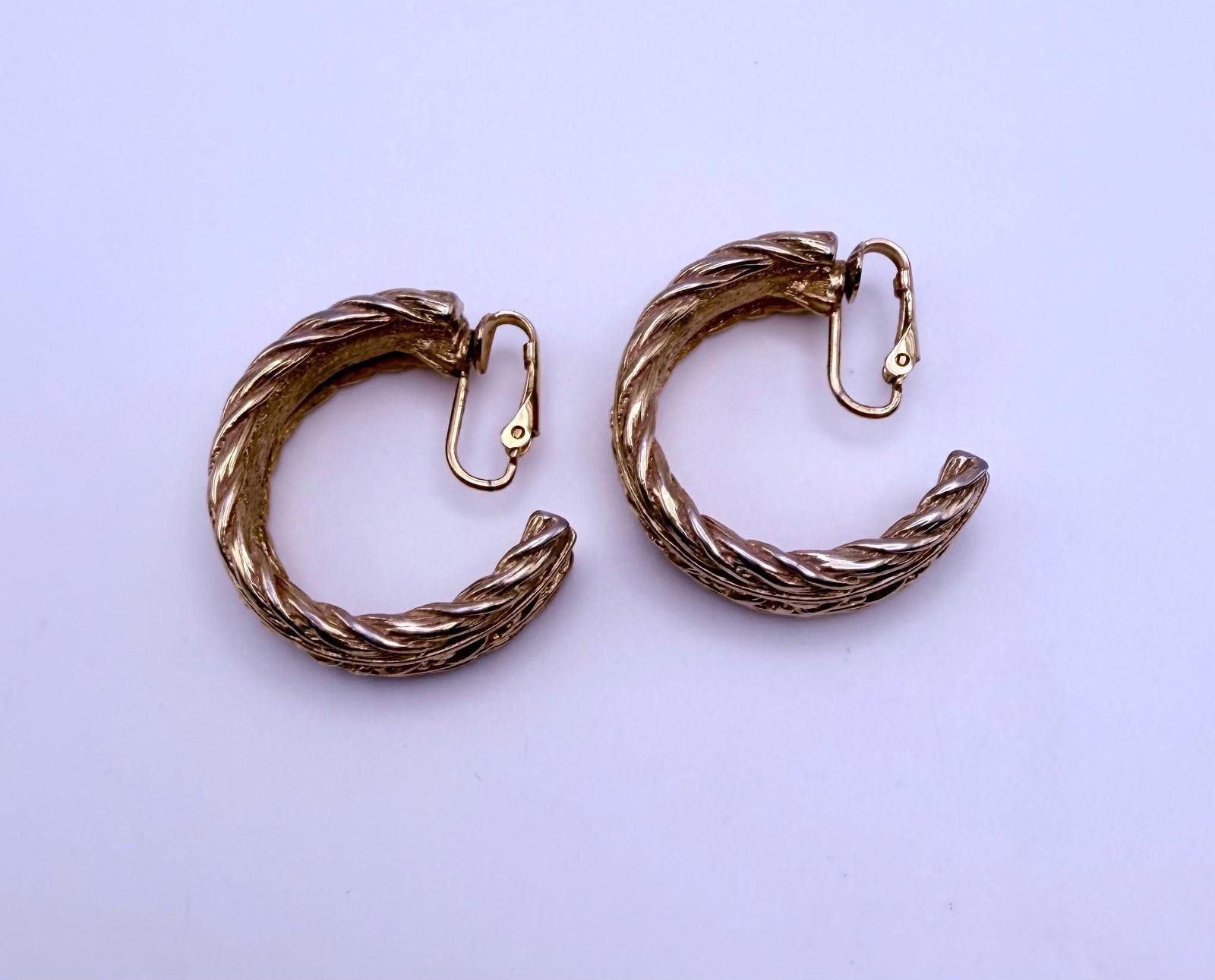 Givenchy Vintage Givenchy Textured Gold-Tone Hoop Earrings Size ONE SIZE - 5 Thumbnail
