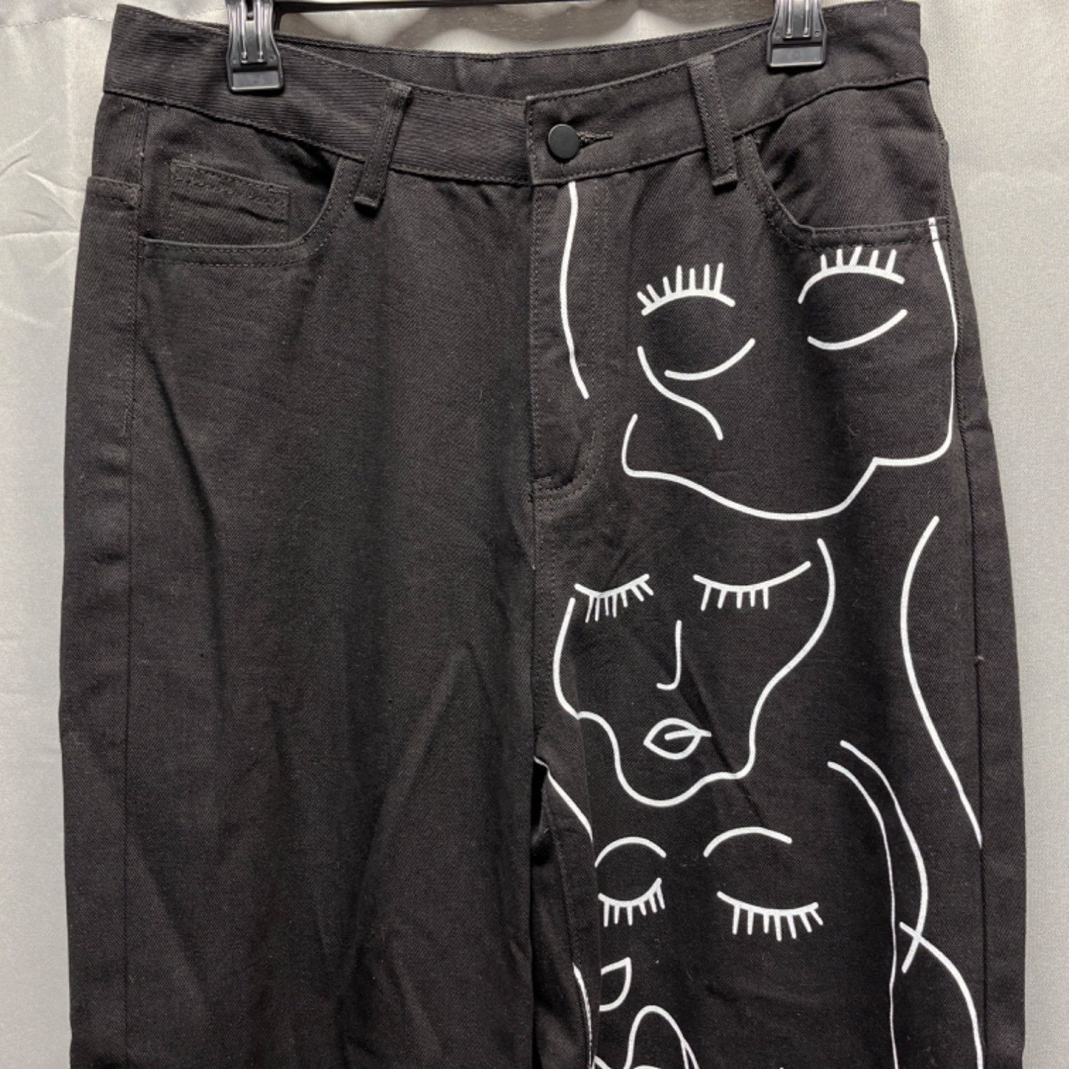 Shein Shein Women's Black Figure Design Jeans/Wide Leg Size L SKU Size 32" / US 10 / IT 46 - 2 Thumbnail