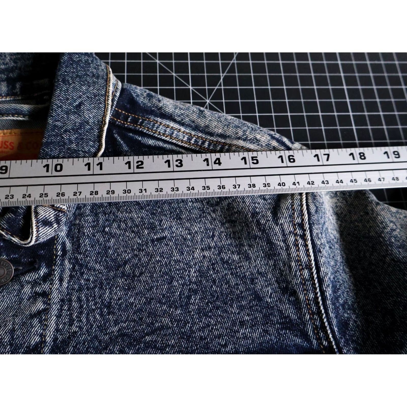 Levi's Levi's Jacket Denim Trucker Jean Medium Blue Acid Wash 3 Type 3 Buttons Mens M Denim Jacket Size US 31 - 7 Thumbnail