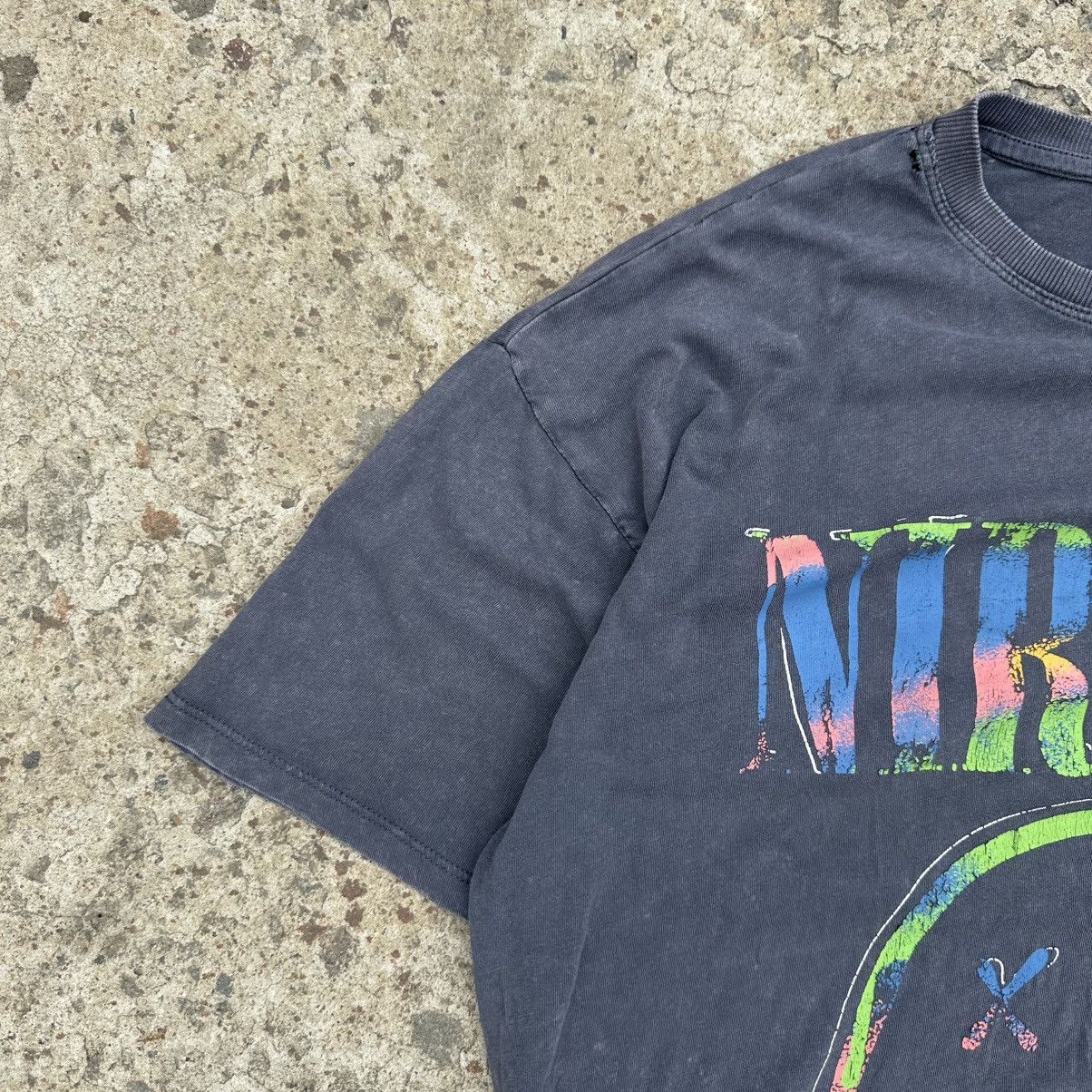 Band Tees × Nirvana Vintage Japanese Style Adult Nirvana Smile T-shirts Big Logo Size US L / EU 52-54 / 3 - 4 Thumbnail
