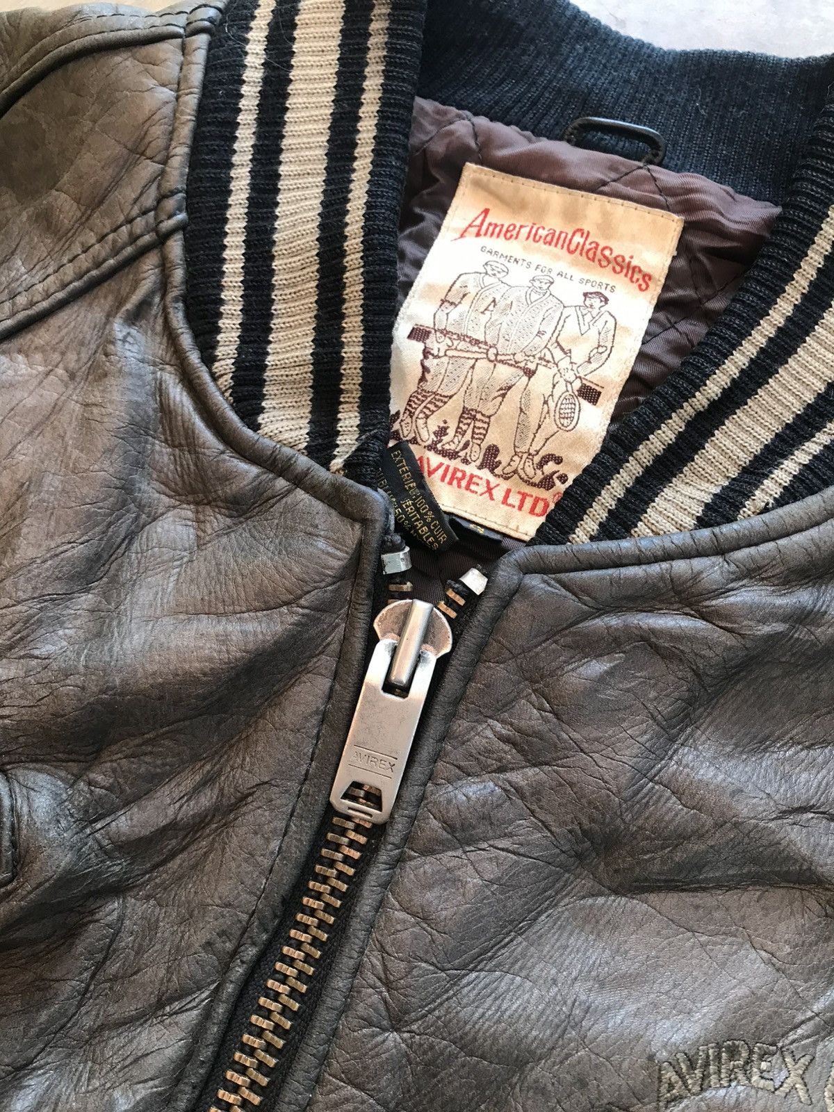 Avirex Vintage Avirex Black Faded Leather Jacket (size S) Size US S / EU 44-46 / 1 - 6 Thumbnail
