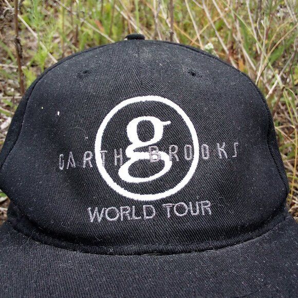 Vintage Vintage Garth Brooks World Tour Snap Back Hat Size ONE SIZE - 2 Thumbnail