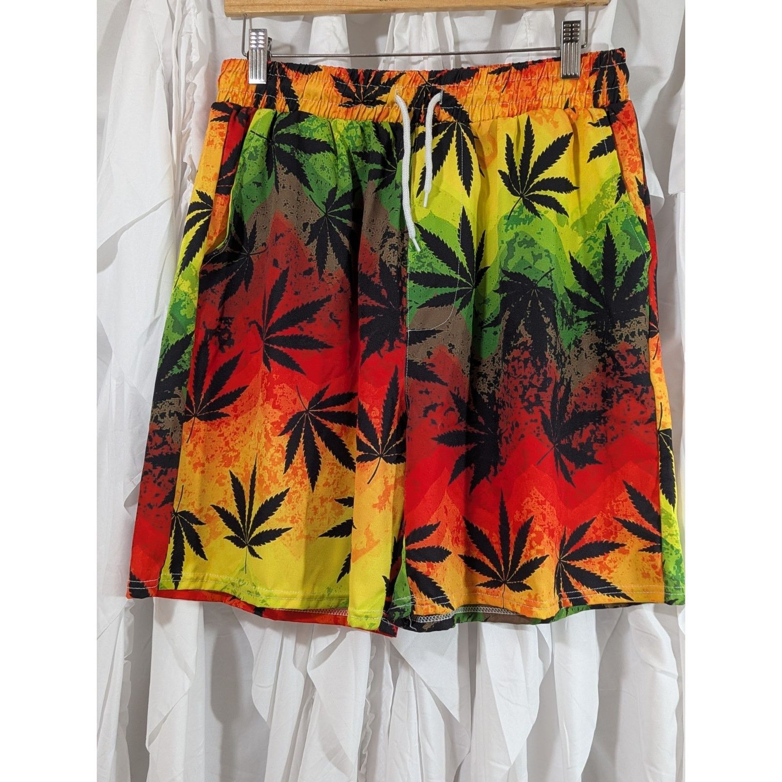 Other Vibrant Rasta Ombre Weed Leaf Shorts - Men's Small Size US 30 / EU 46 - 1 Thumbnail