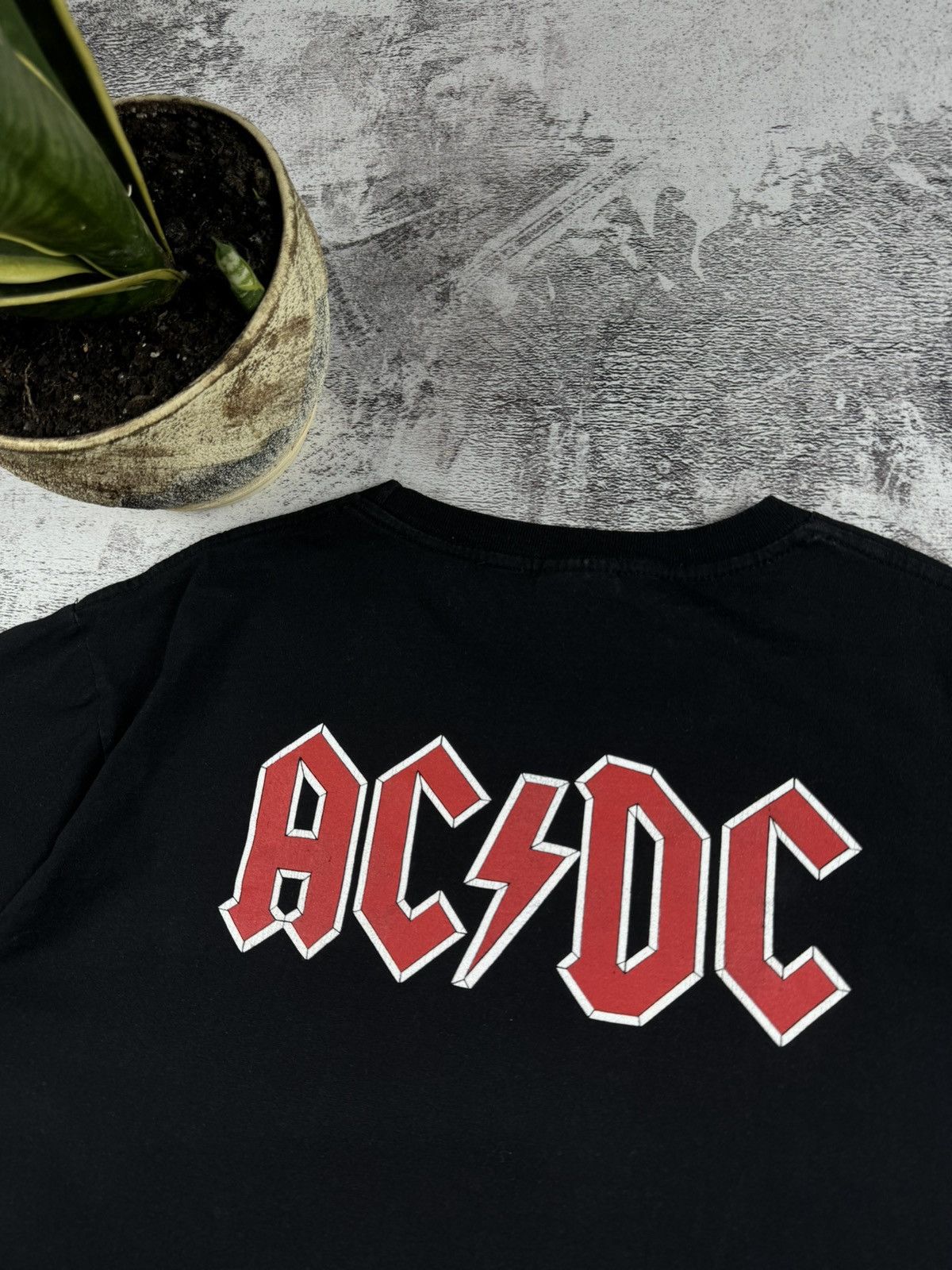 AC/DC ACDC Hells Bells Album Tour 90S-00S Faded T-Shirt Tee Size US L / EU 52-54 / 3 - 13 Thumbnail