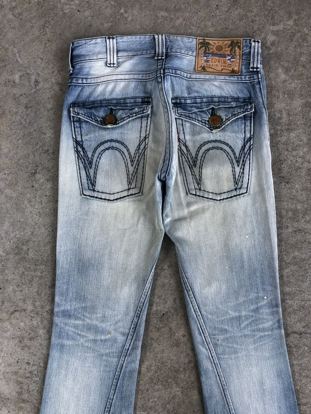 Who Decides War Japanese Edwin Blue Trip Flared Jeans Mud Wash Distressed Size US 32 / EU 48 - 8 Thumbnail