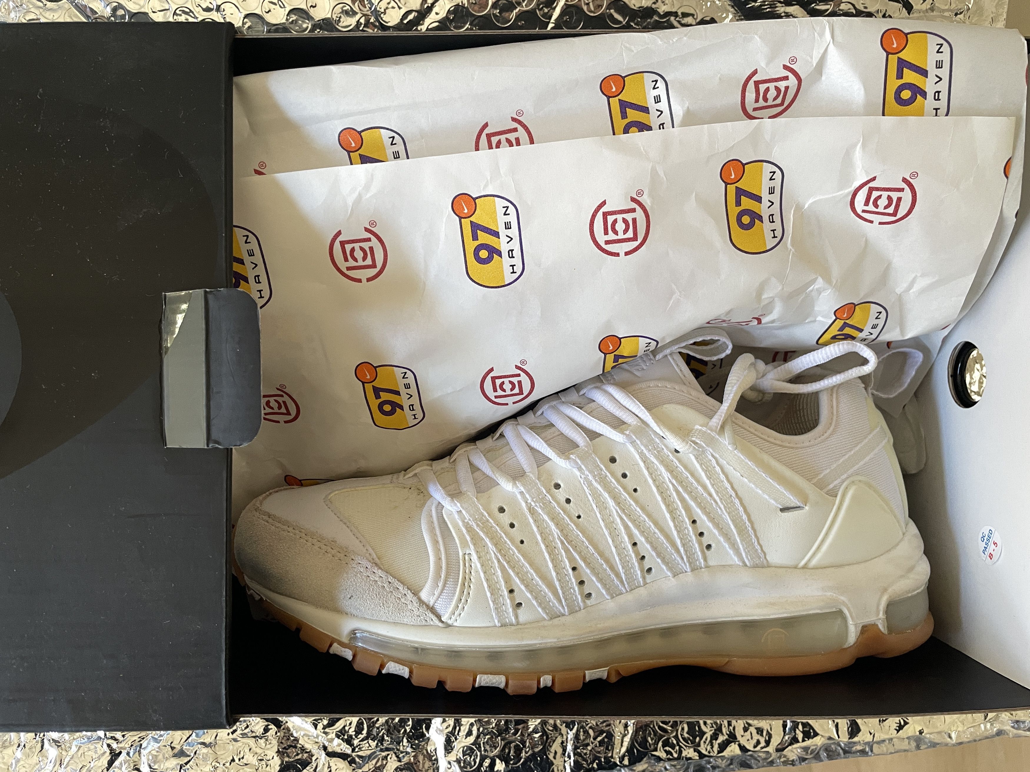 CLOT × Nike Nike x CLOT AM Haven Size US 8 / EU 41 - 3 Thumbnail