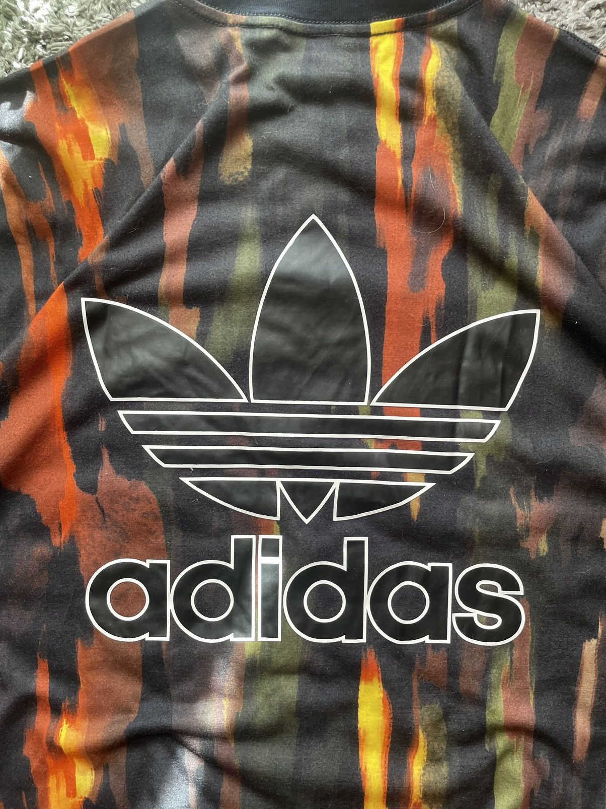 Adidas × Pharrell Adidas T-Shirt Pharrell Williams Designer Streetwear Rare Size US L / EU 52-54 / 3 - 9 Thumbnail