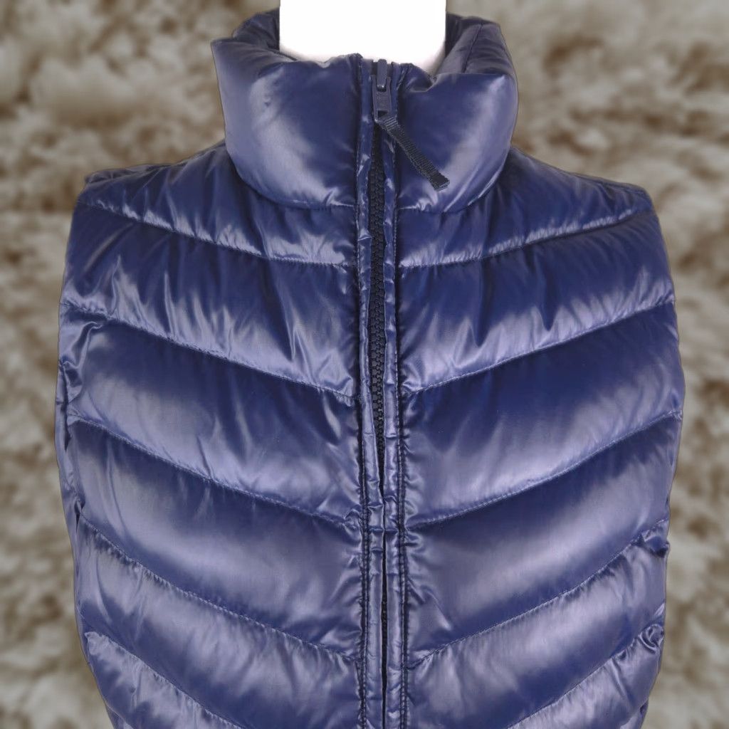 Talbots Vest Womens S Navy Down Puffer Sleeveless Zip Jacket Minimalist Prep