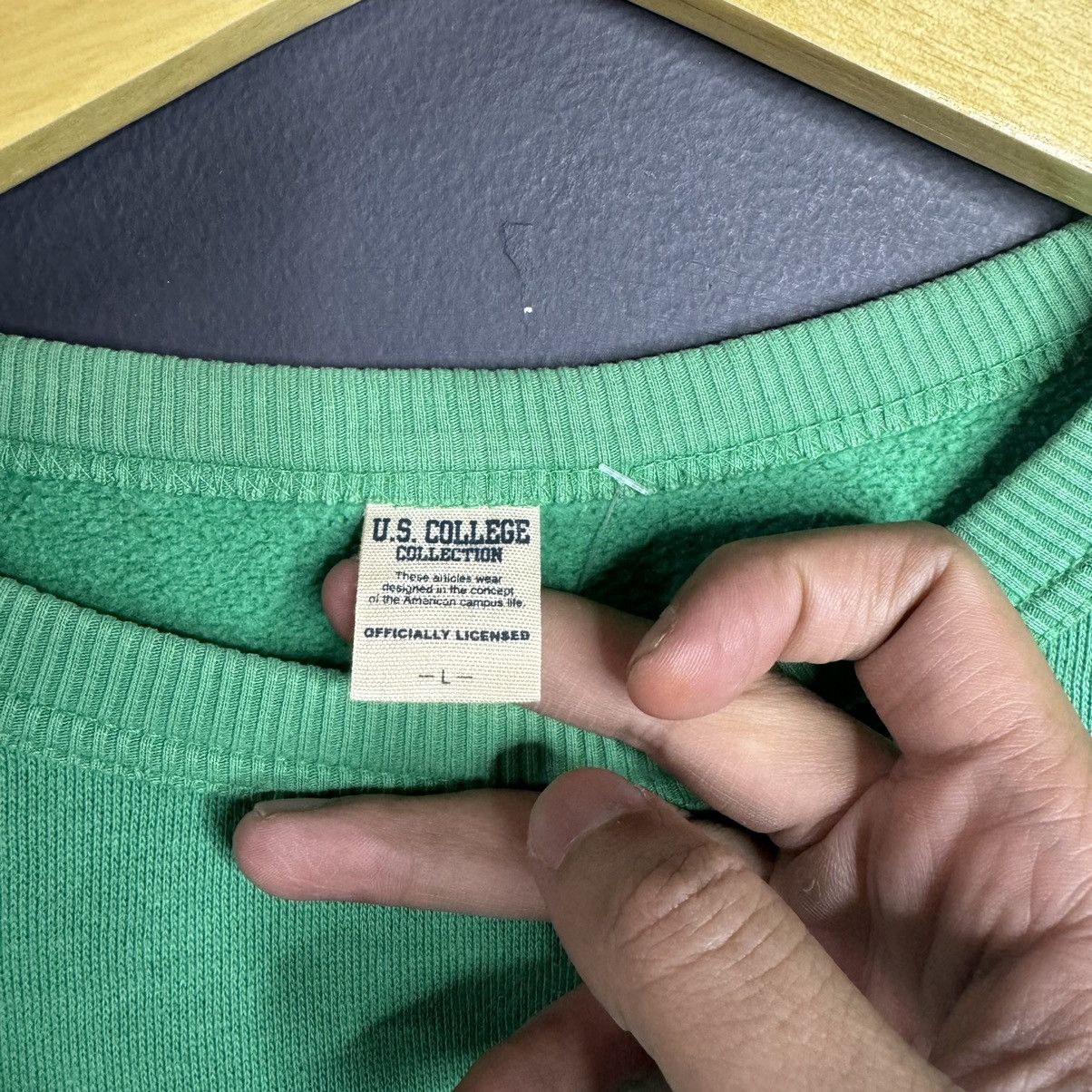 Vintage VINTAGE SUNFADED US COLLEGE CREWNECK Size US M / EU 48-50 / 2 - 4 Thumbnail