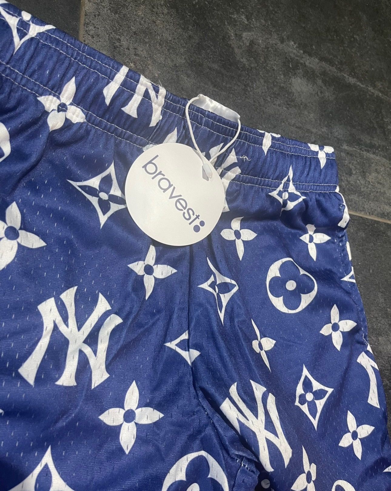 Bravest Studios Bravest Studios ‘Blue/ NY / LV’ Shorts || Size MEDIUM Size US 32 / EU 48 - 2 Thumbnail