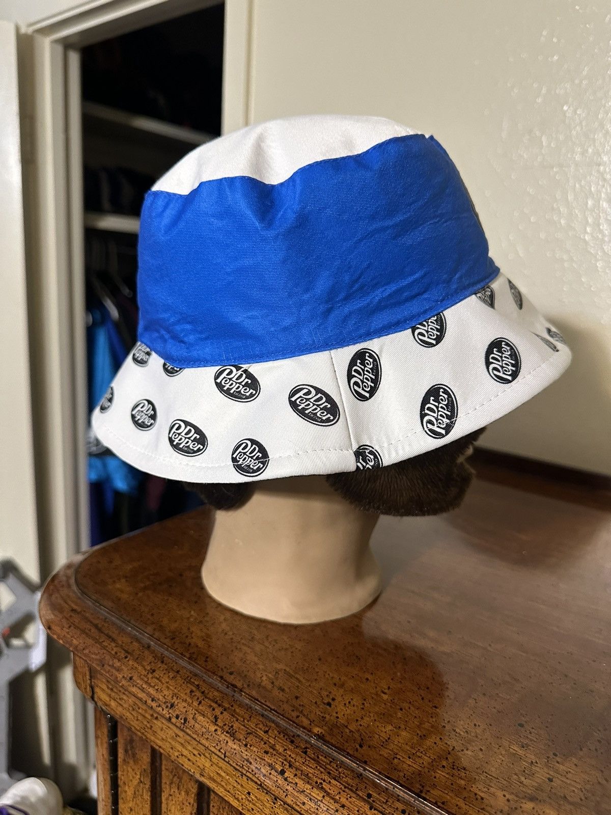 NBA × Vintage Vintage NBA Dr. Pepper Dallas Mavericks bucket hat 00s Size ONE SIZE - 3 Thumbnail