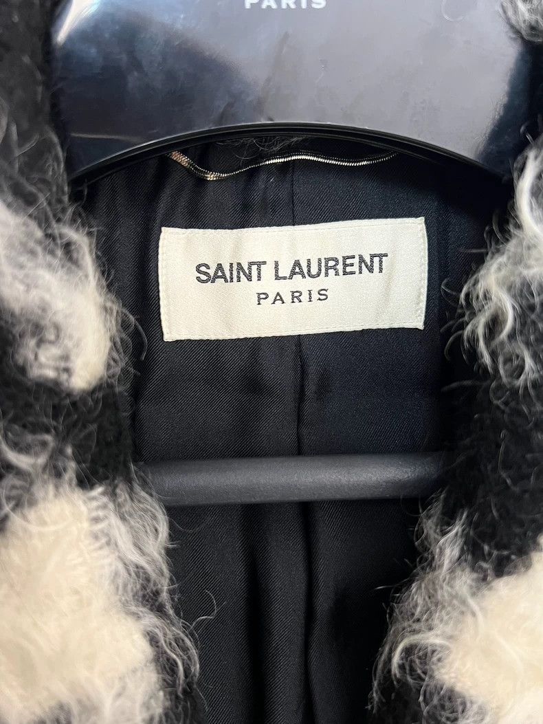 Saint Laurent Paris Saint laurent paris 14 Black and White Houndstooth Fur Coat Size US M / EU 48-50 / 2 - 3 Thumbnail