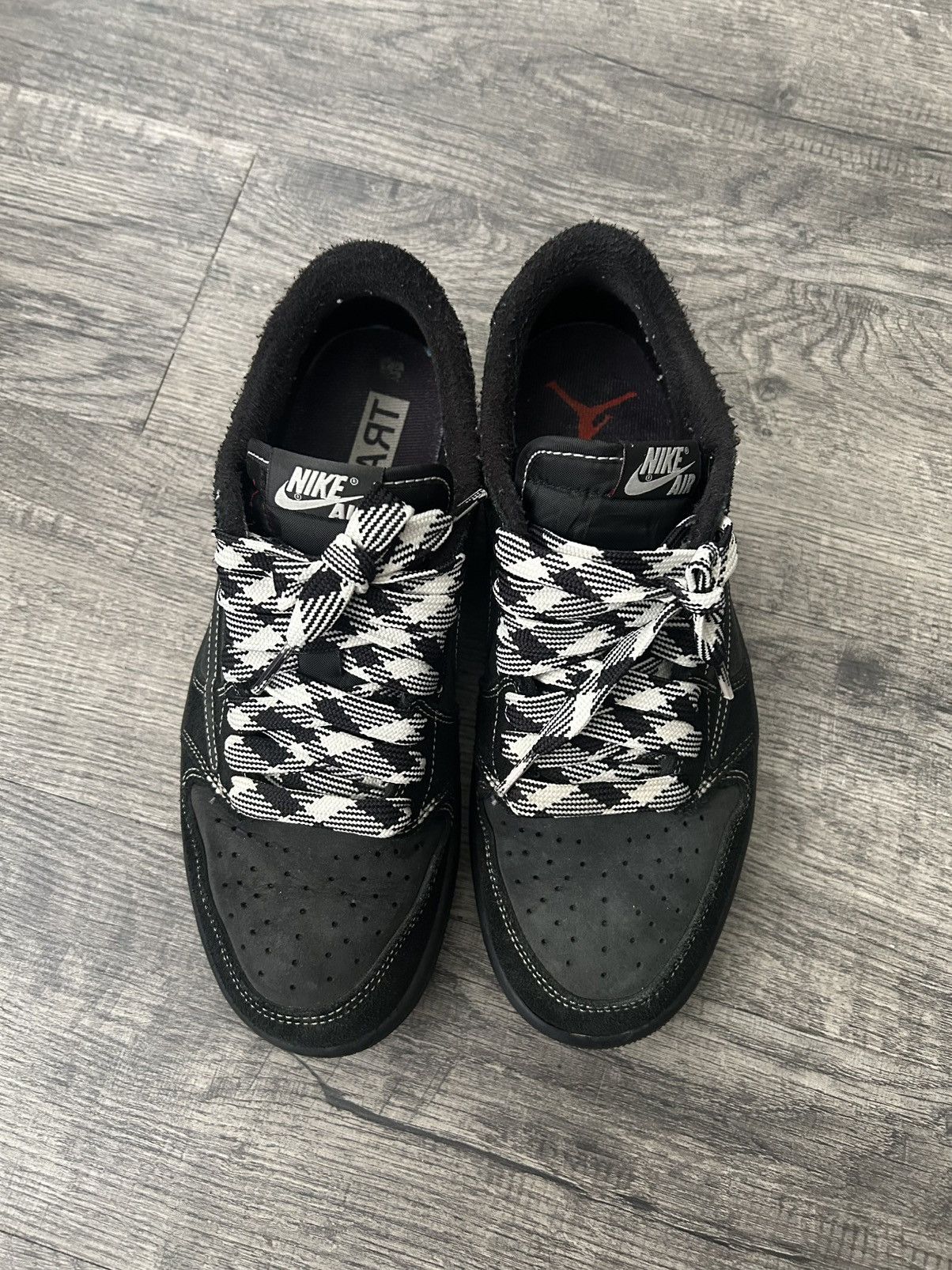 Jordan Brand × Travis Scott Jordan 1 low Travis Scott Phantom Size US 8.5 / EU 41-42 - 2 Thumbnail