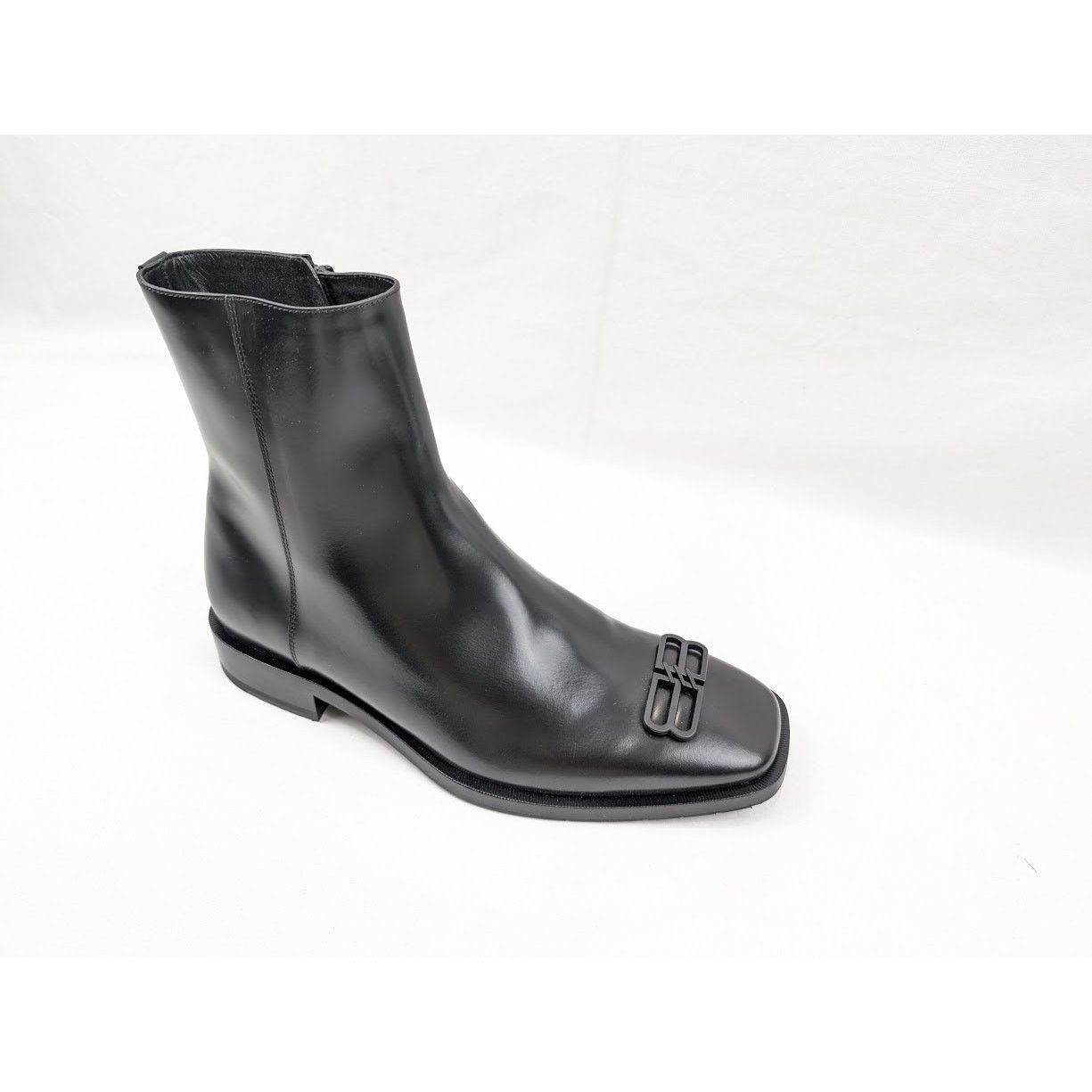 Balenciaga o1rshd1 Smooth Calf BB Matt Icon Bootie in Black/Black Size US 10 / EU 43 - 2 Thumbnail